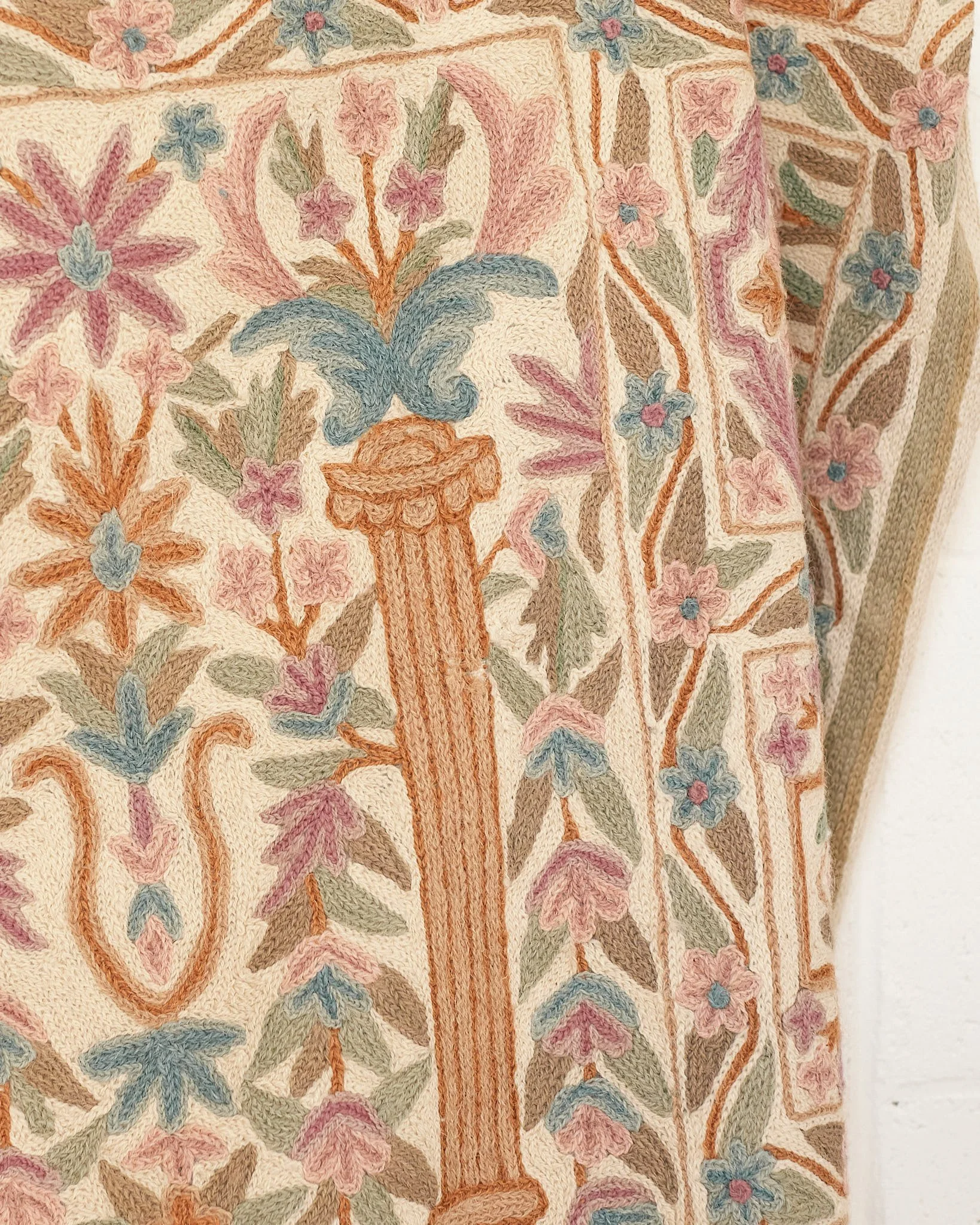 crewelwork wall hanging detail shot2.jpg