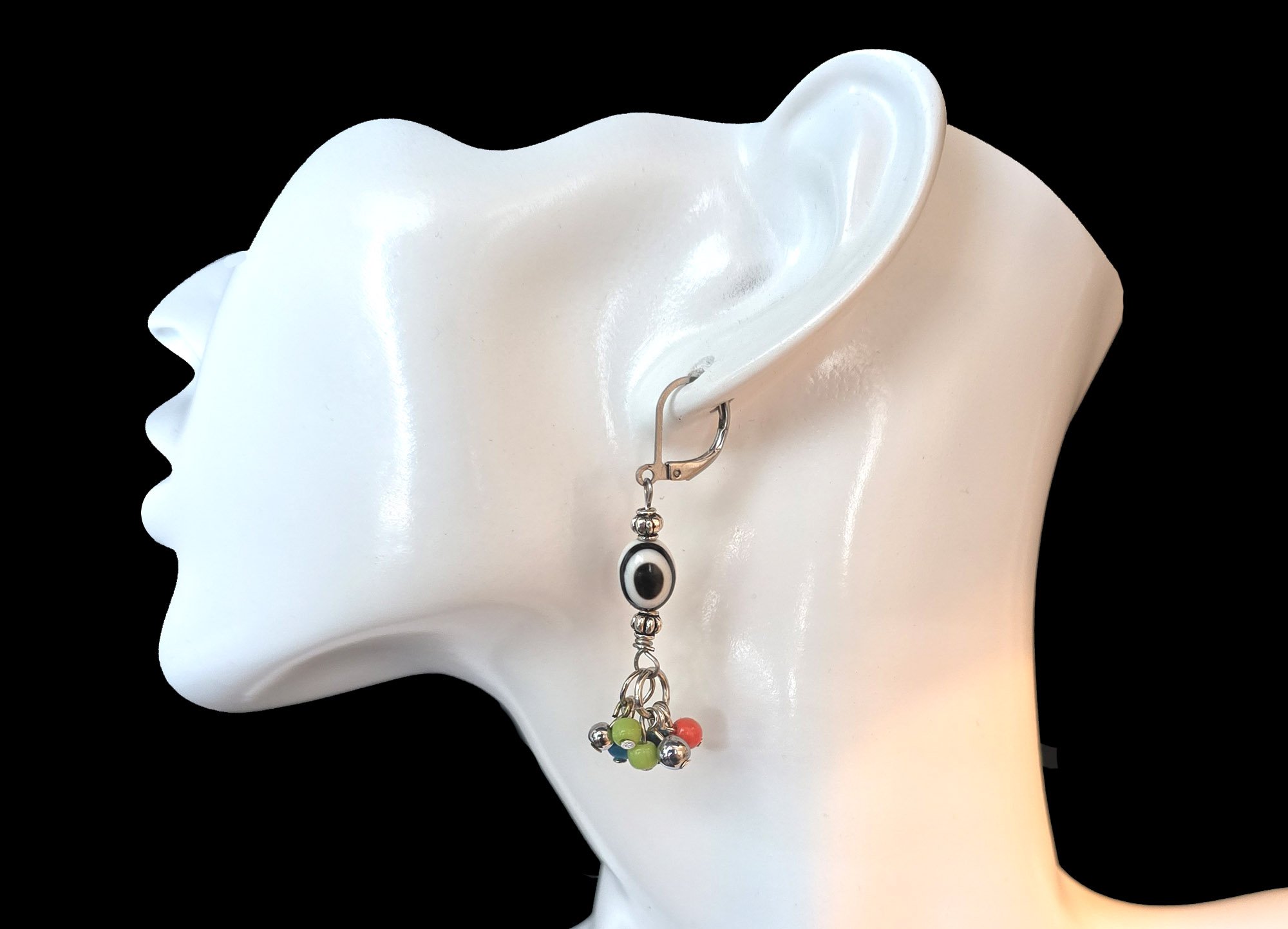 #508 Bull's Eye with Multi-colored Bead Clusters