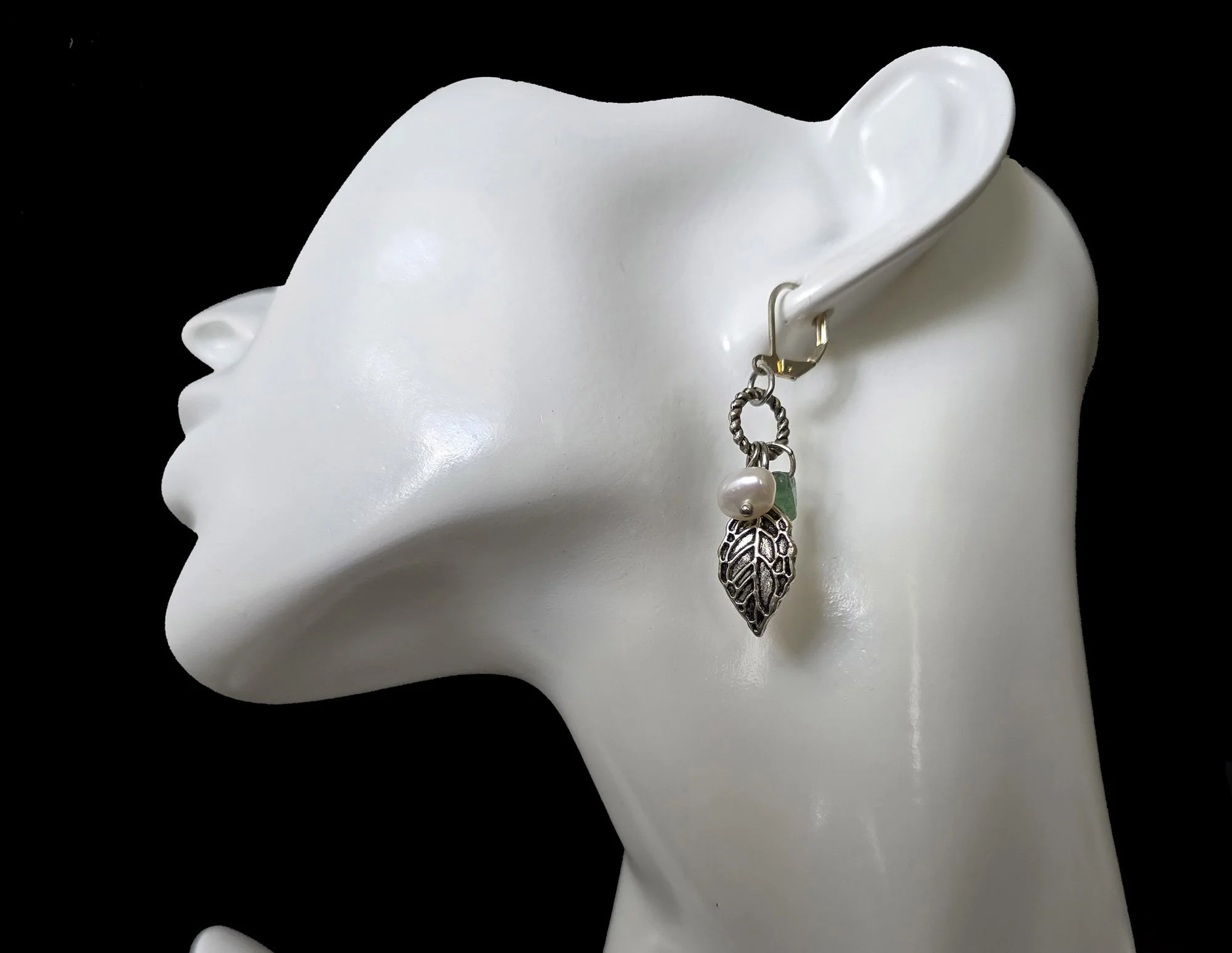 #608 Adventurine and Silver Leaves