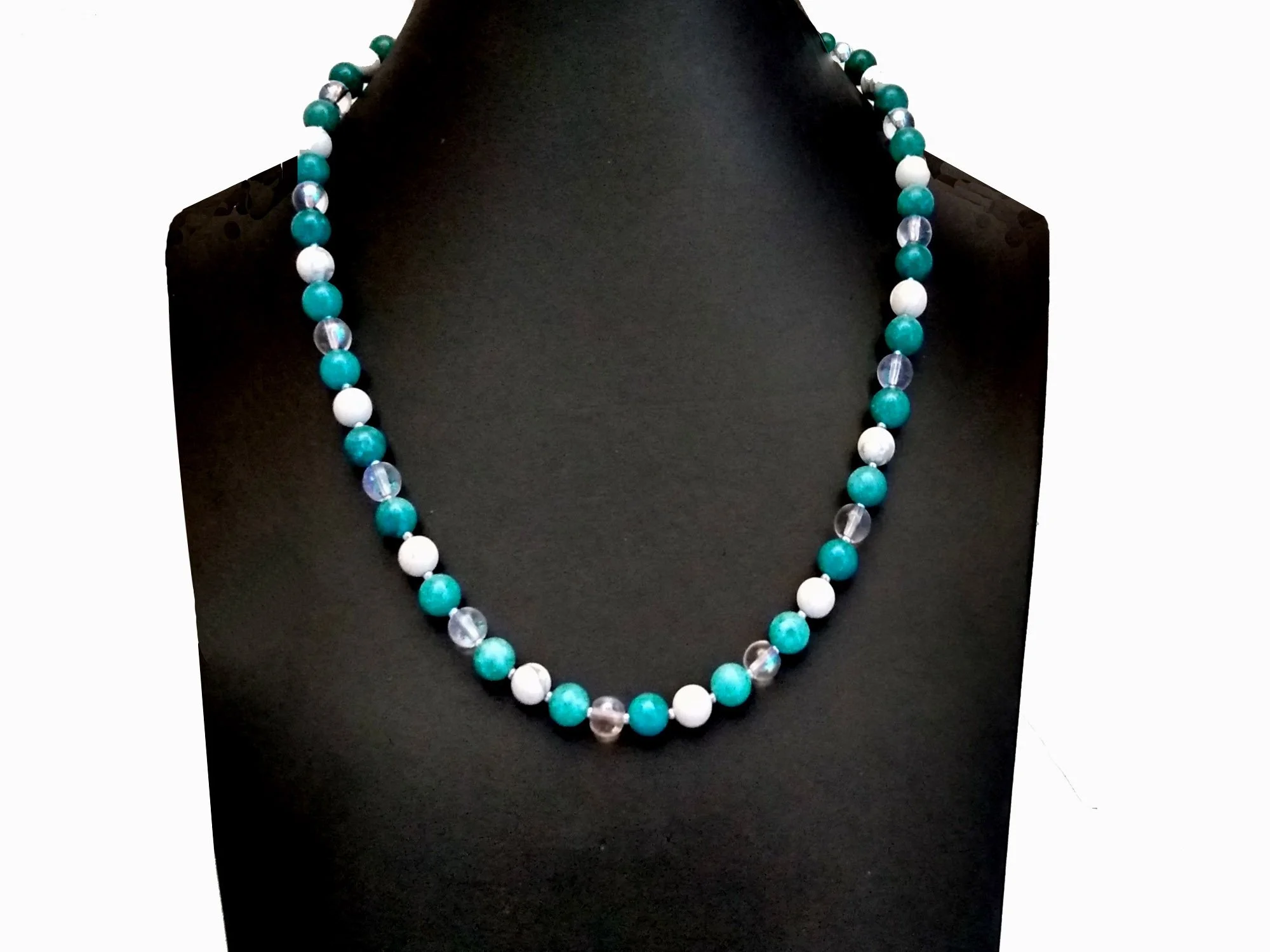 #731  Blue Tian he and White Howlite