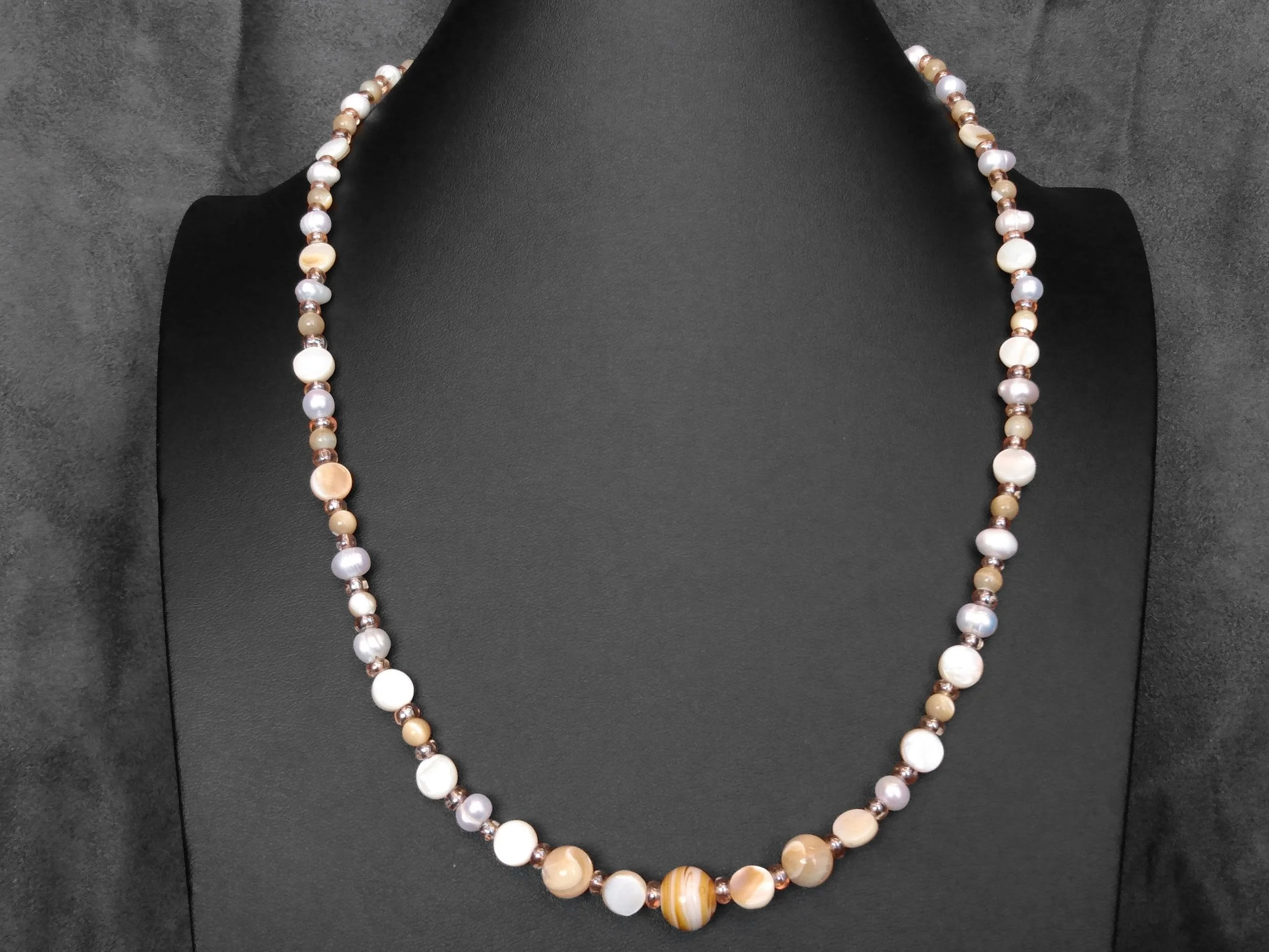 #589 Freshwater Peaerls and Pearls Coins