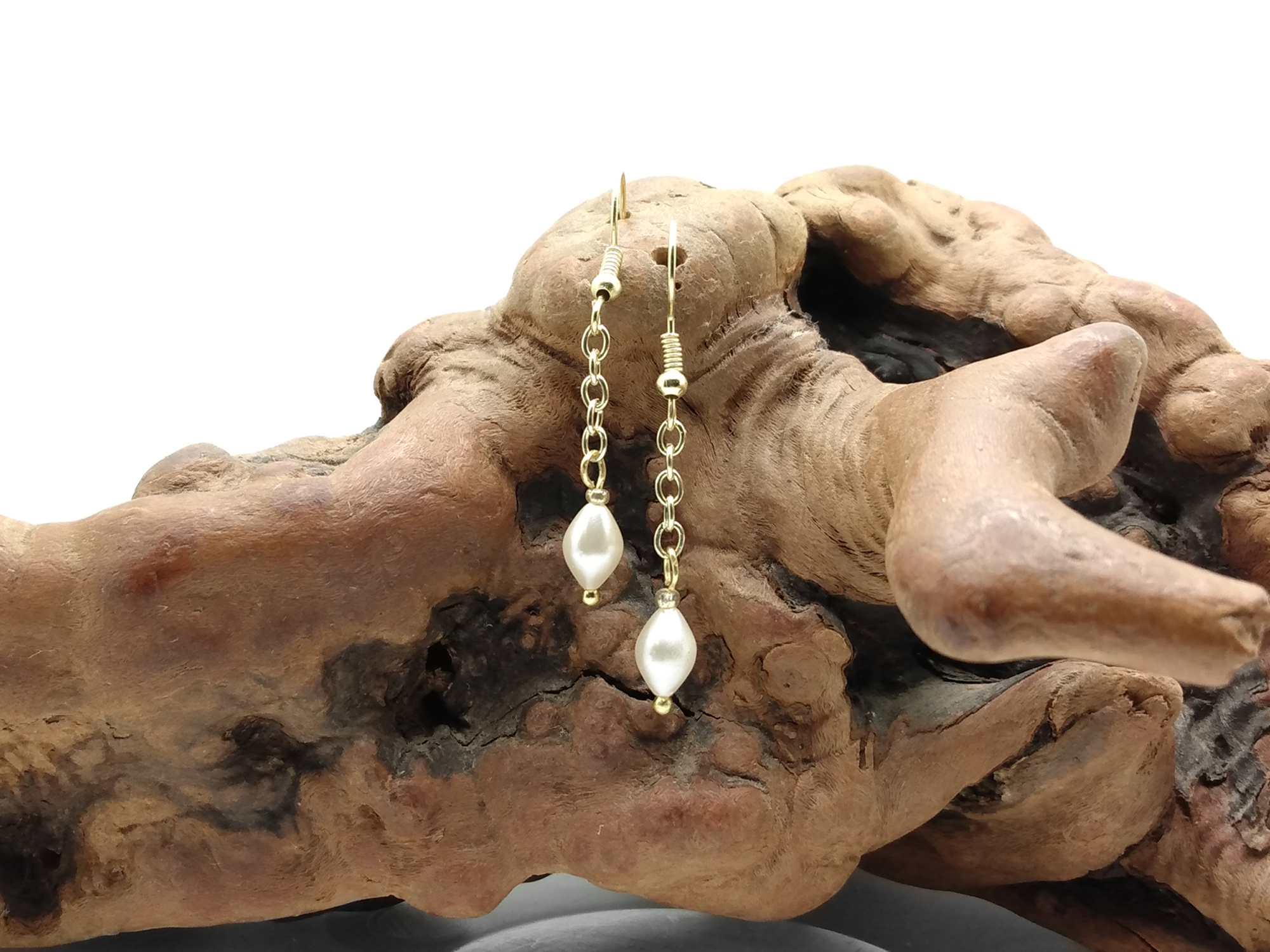 #137 Glass Pearl Ovals on Chain