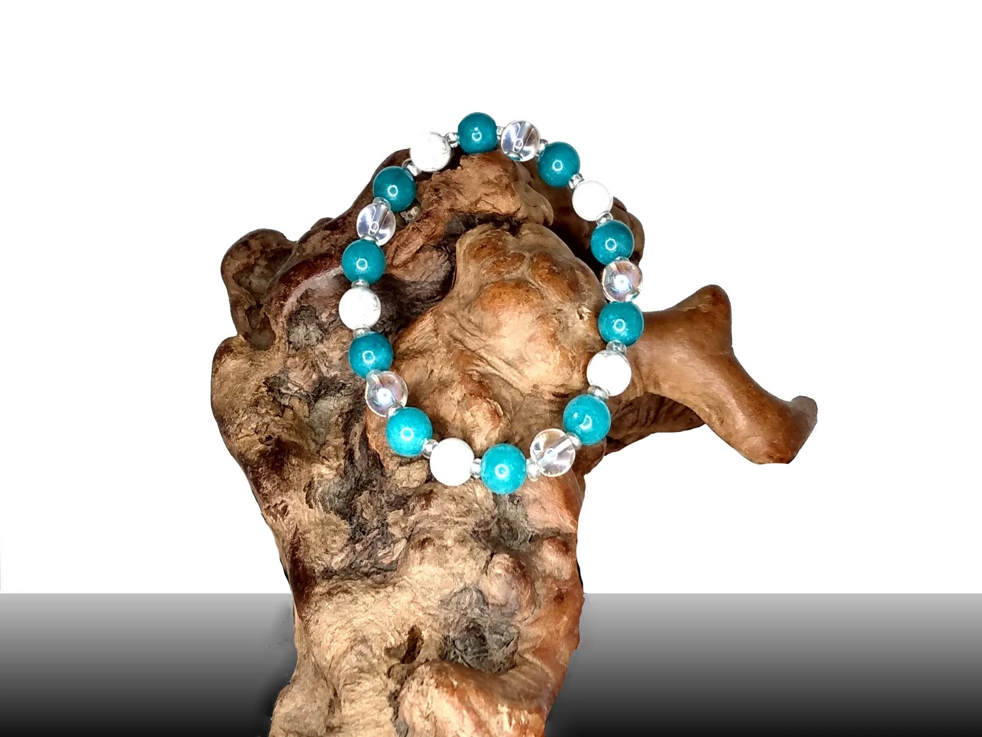 #731 B Blue Tian he and White Howlite