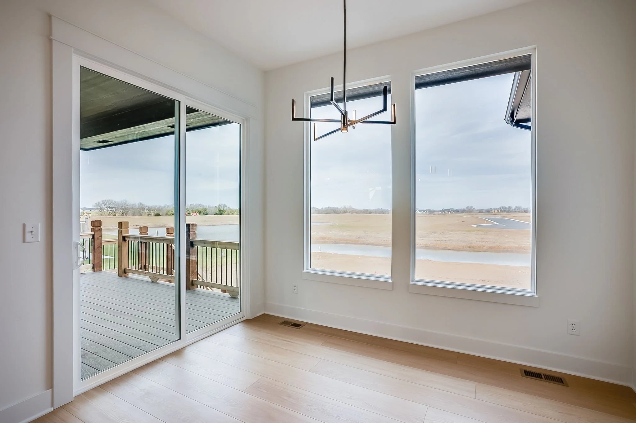 112 S Wellcrest-17.jpg