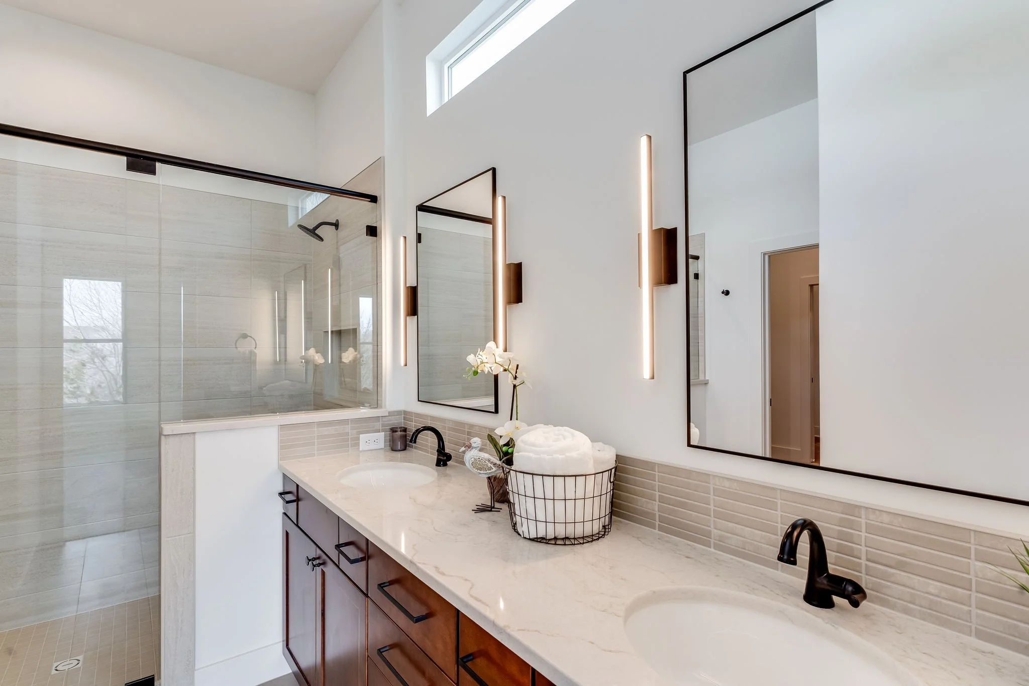 4734 N Saker St-27.jpg