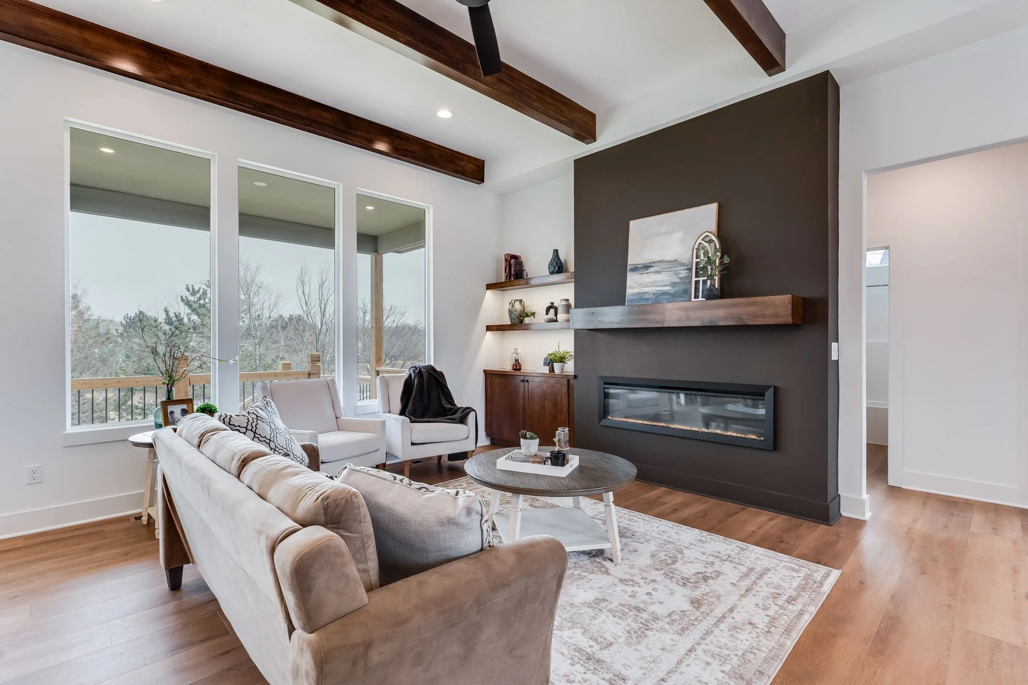 4734 N Saker St-09.jpg