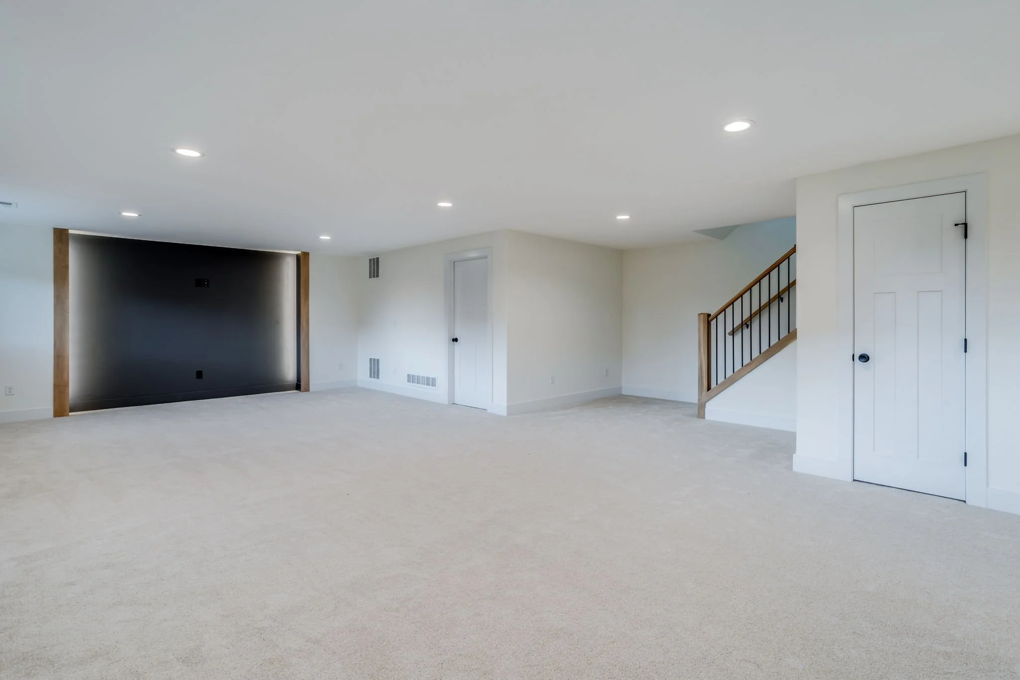 28-web-or-mls-3347 S Linden Ct-30.jpg