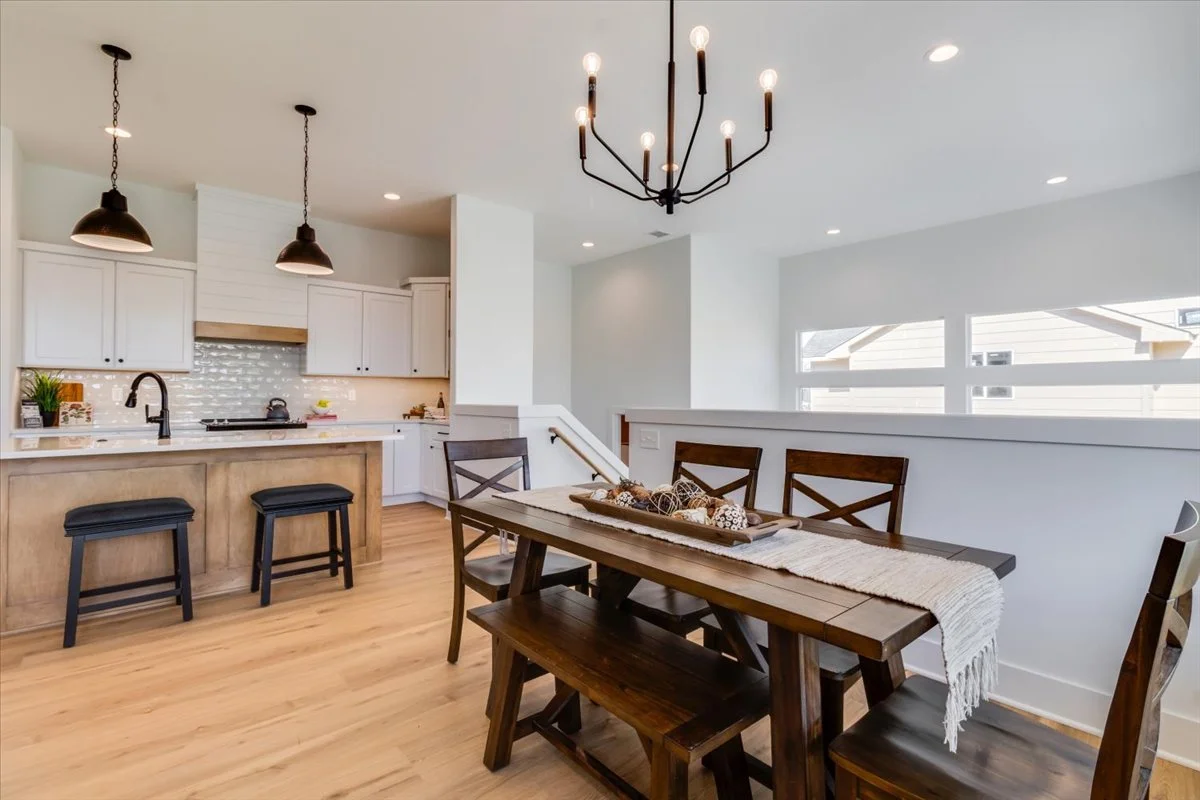 17-4710 N Saker Cir-18.jpg