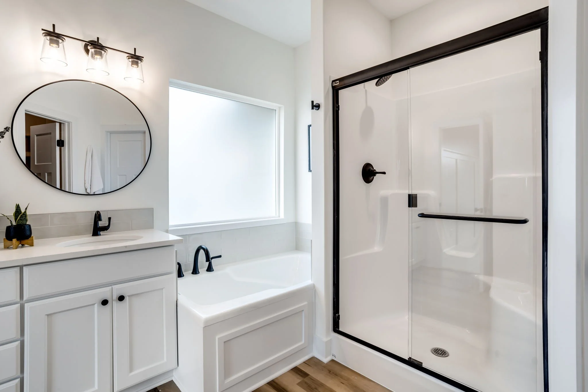 19-web-or-mls-3347 S Linden Ct-19.jpg