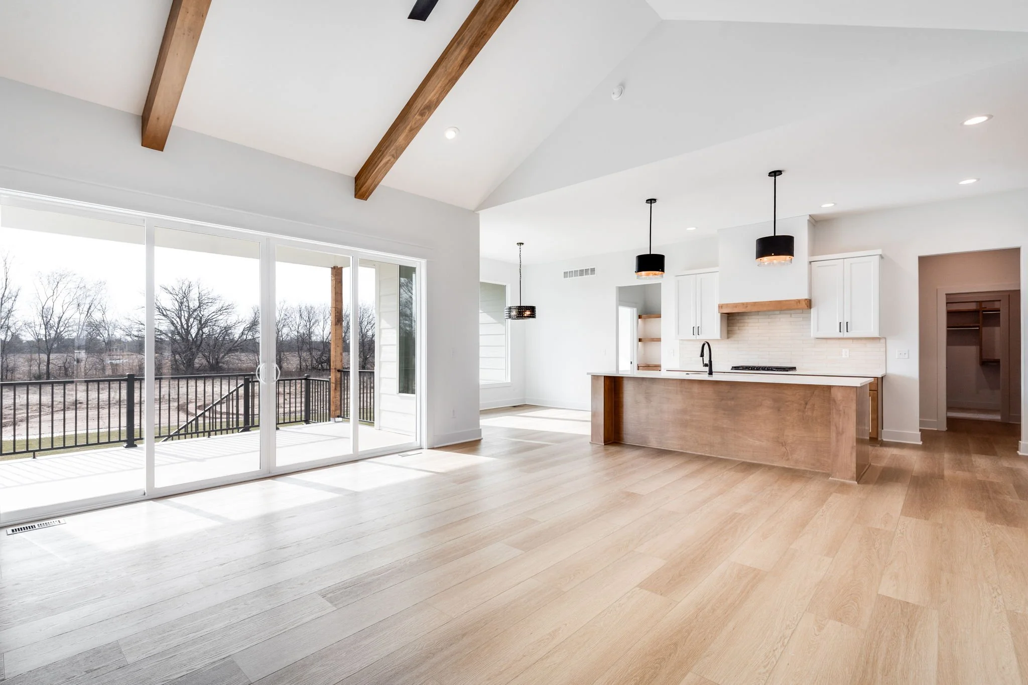 9639 W Kollmeyer St-12.jpg