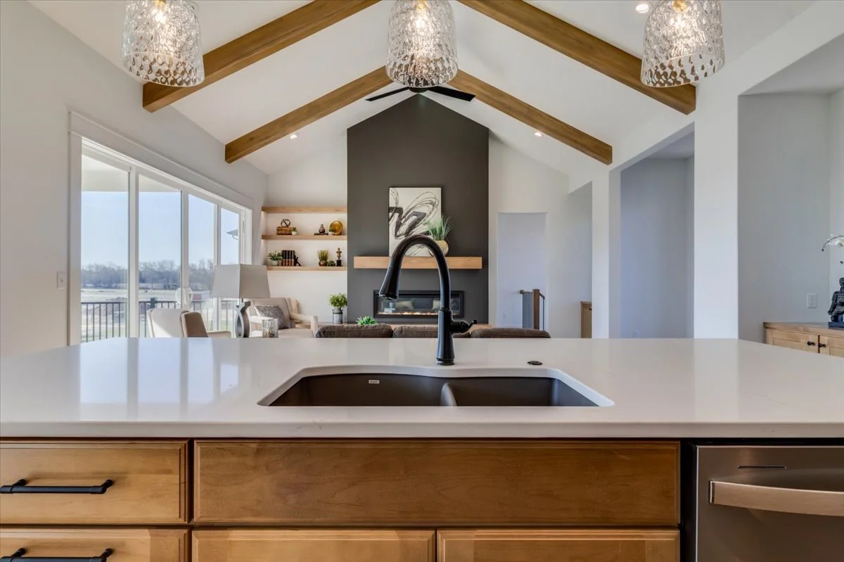 15-4428 N Bluestem St-15.jpg
