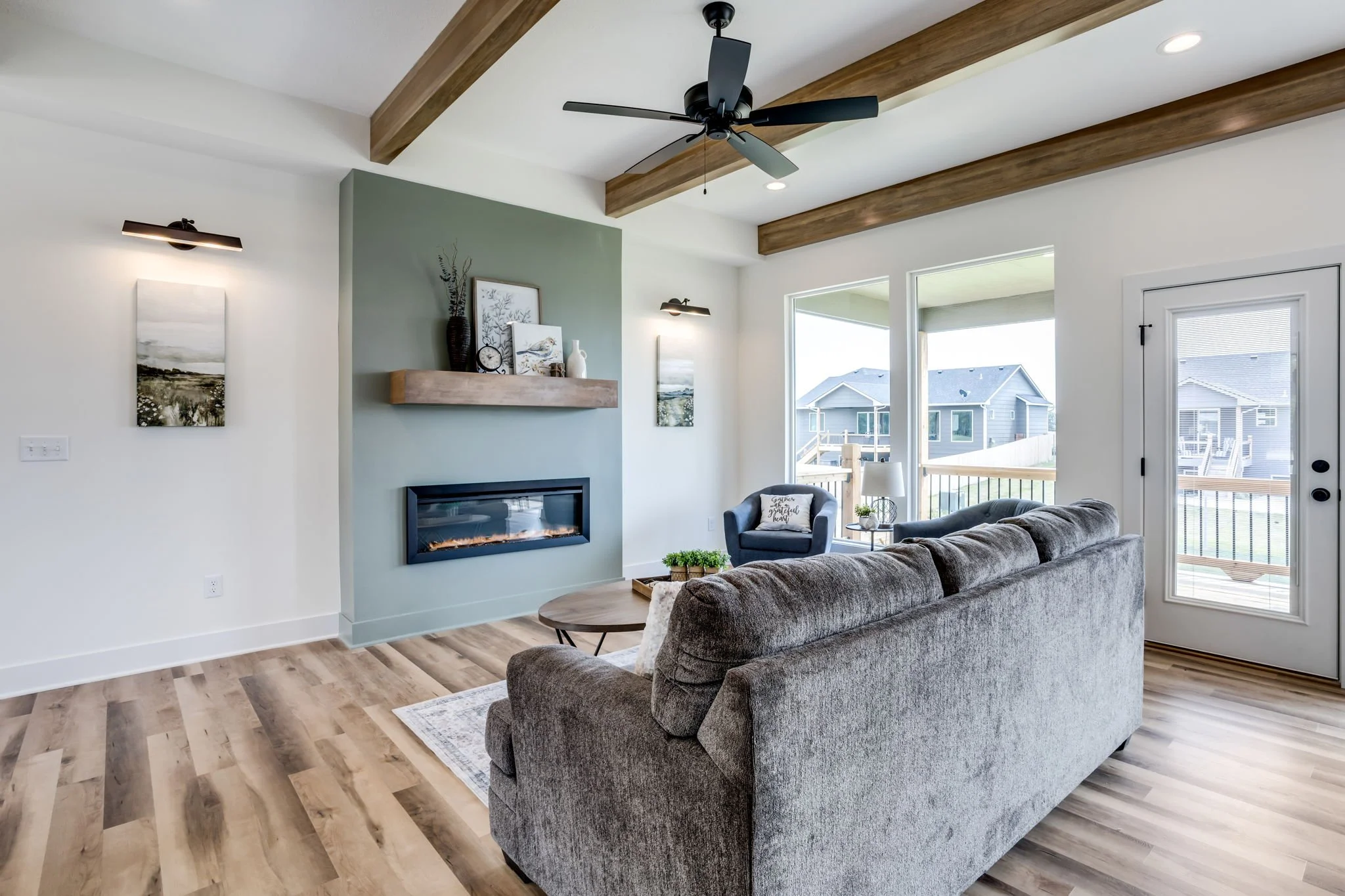 3-web-or-mls-3347 S Linden Ct-03.jpg