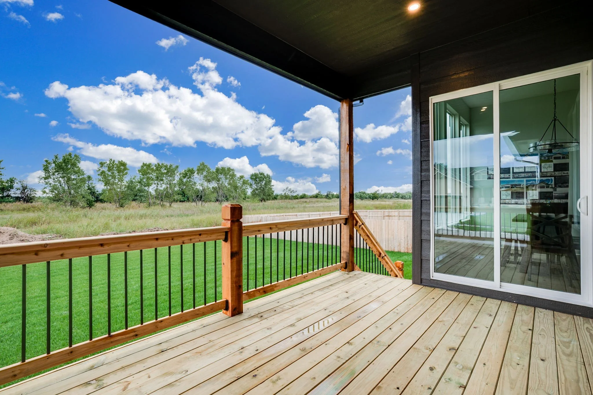 5849 N St Paul Ct-43.jpg