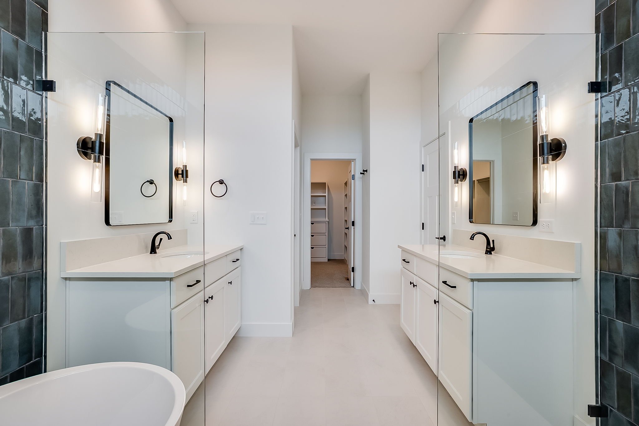 112 S Wellcrest-23.jpg