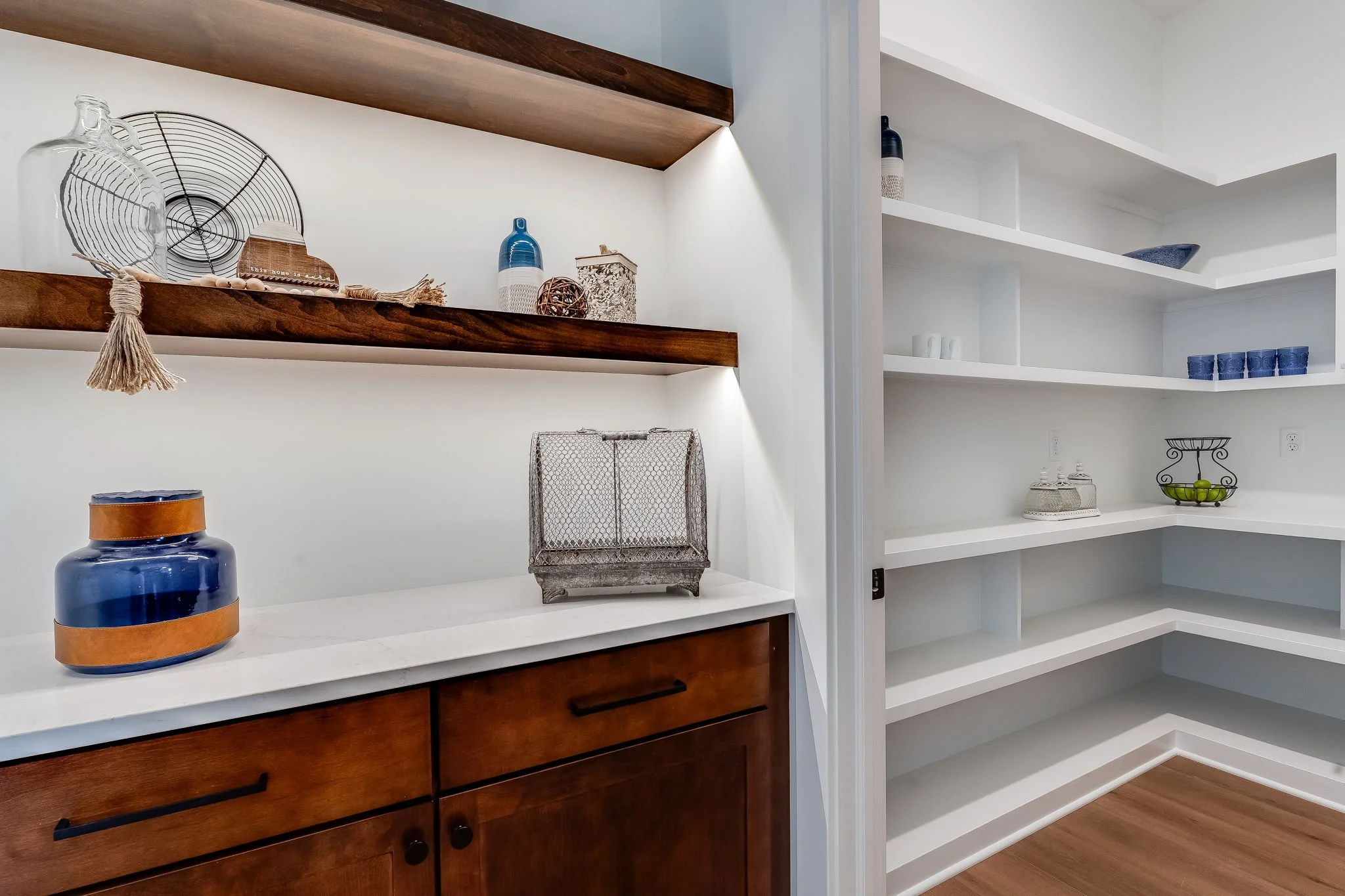 4734 N Saker St-22.jpg