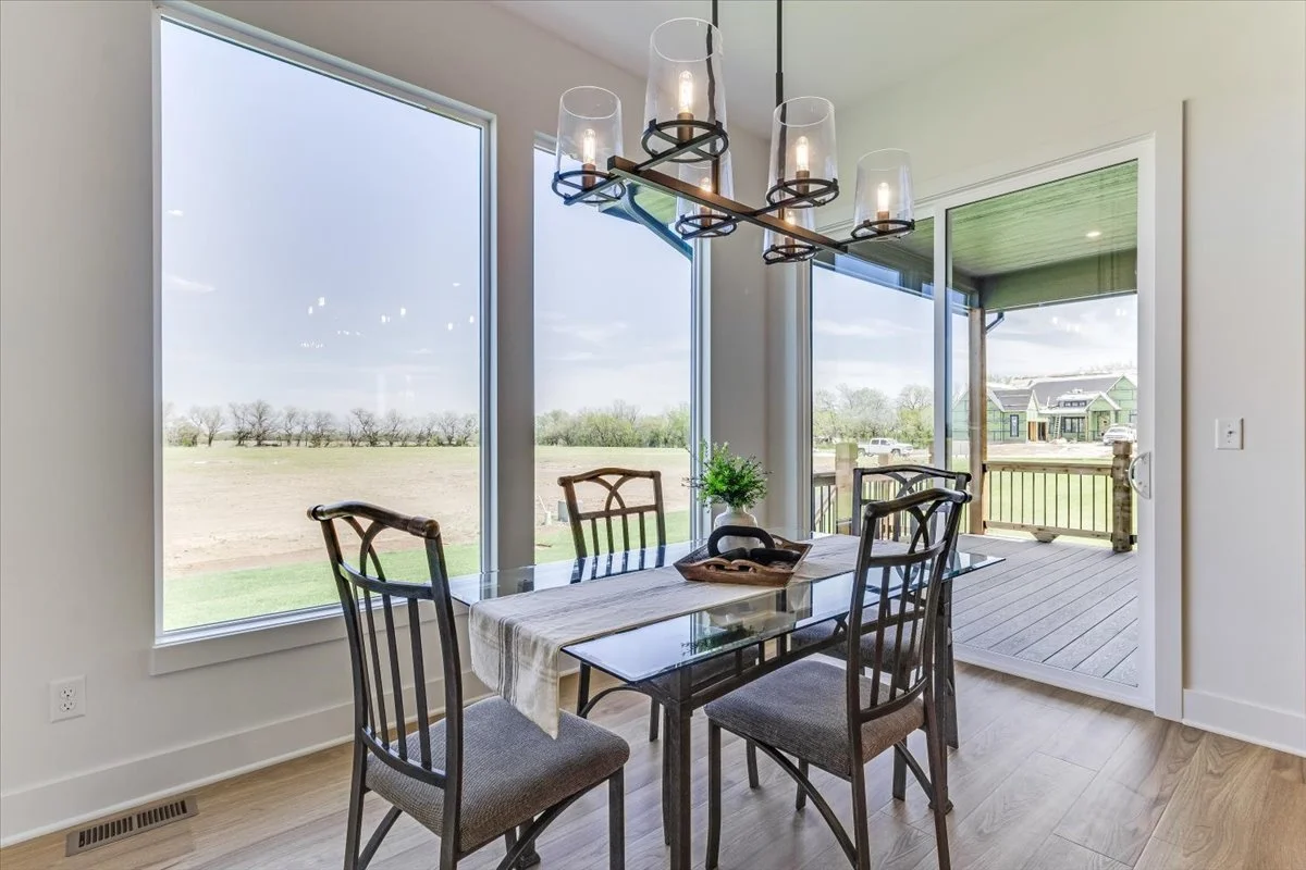 12-261 N Ciderbluff Ct-12.jpg