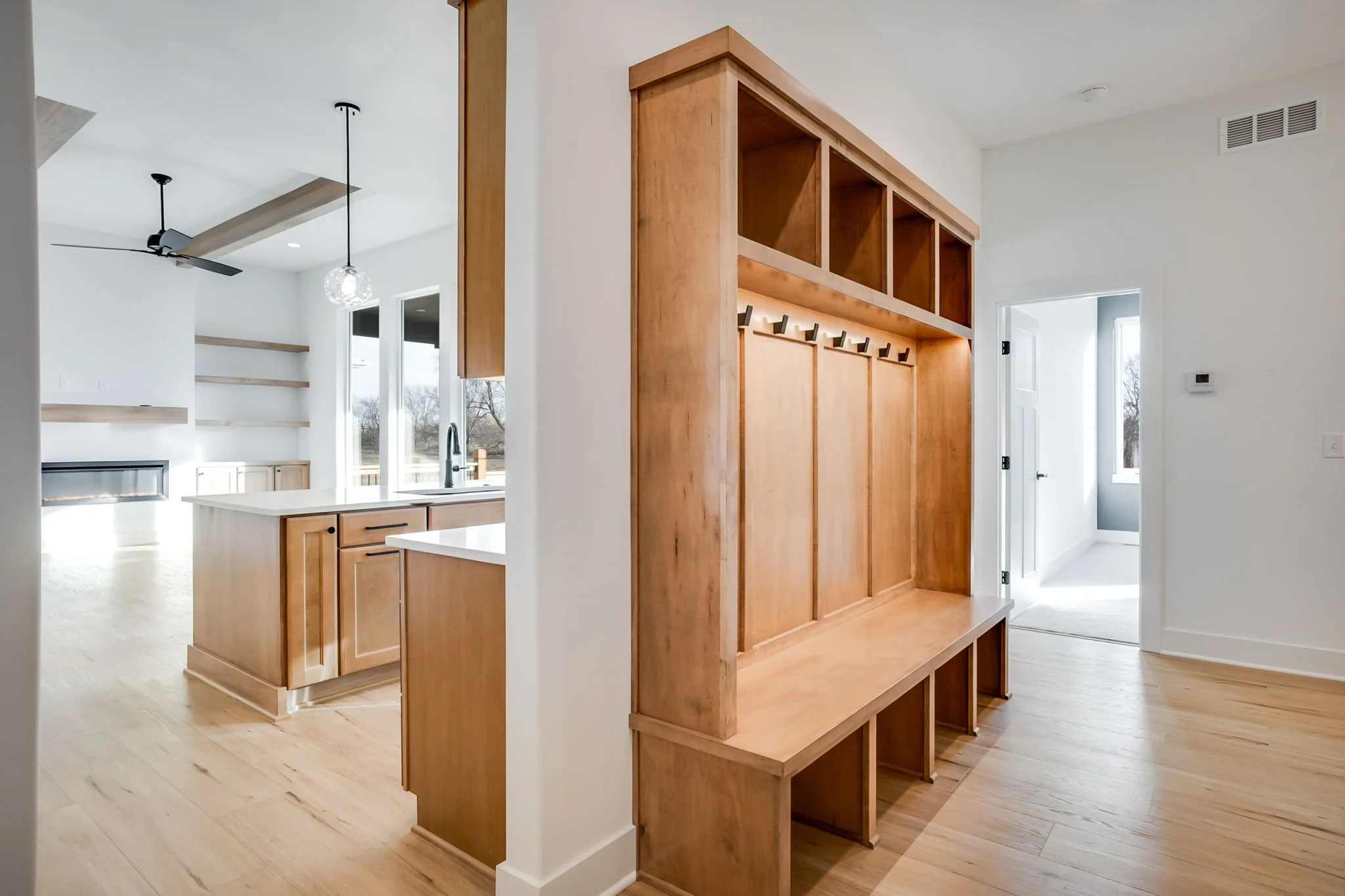 9643 W Kollmeyer St-29.jpg