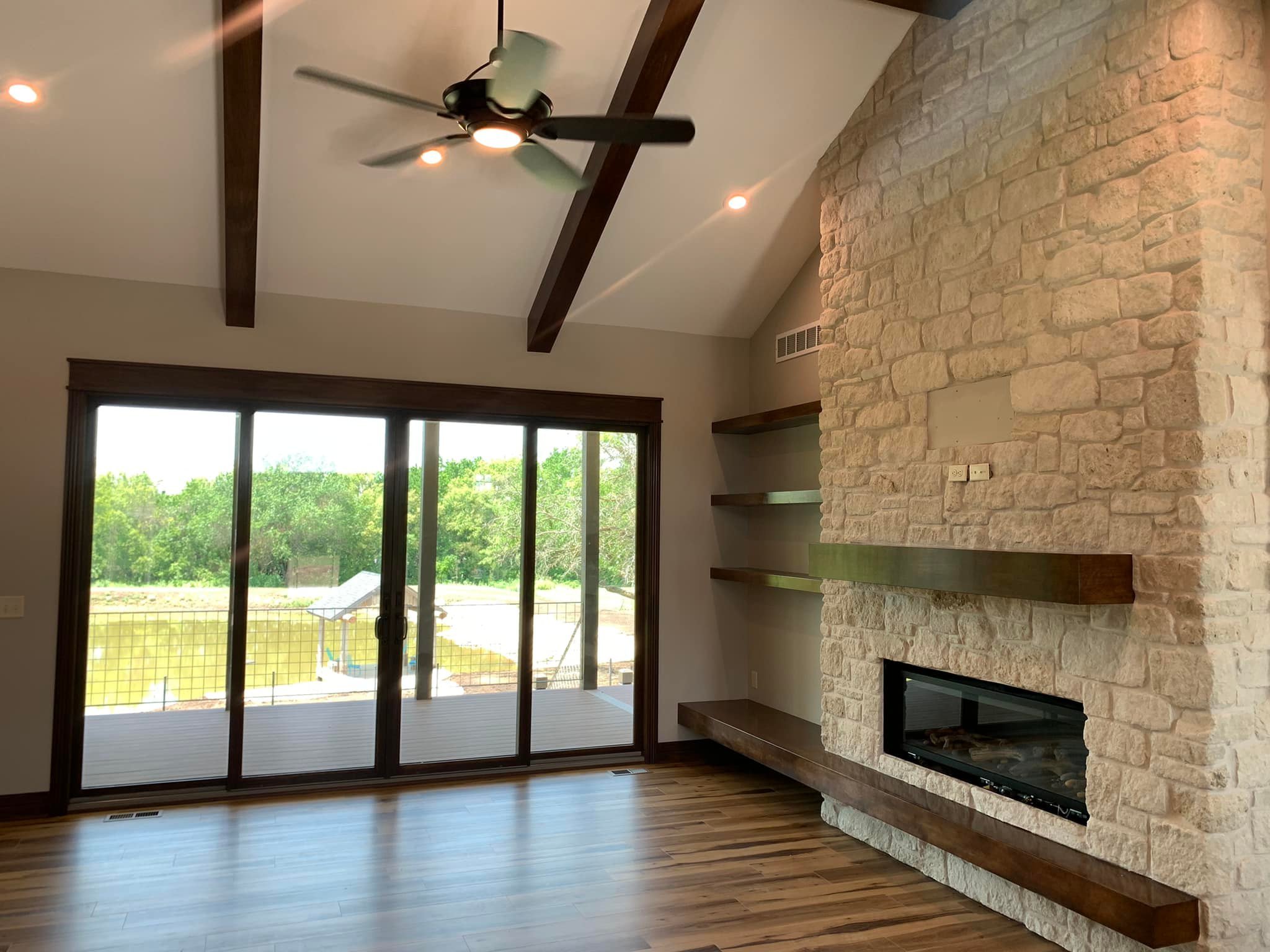 Fireplace5.jpeg
