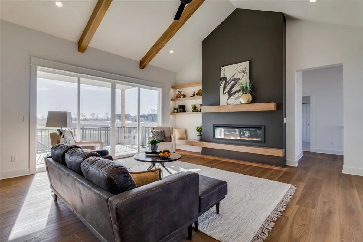 05-4428 N Bluestem St-05.jpg