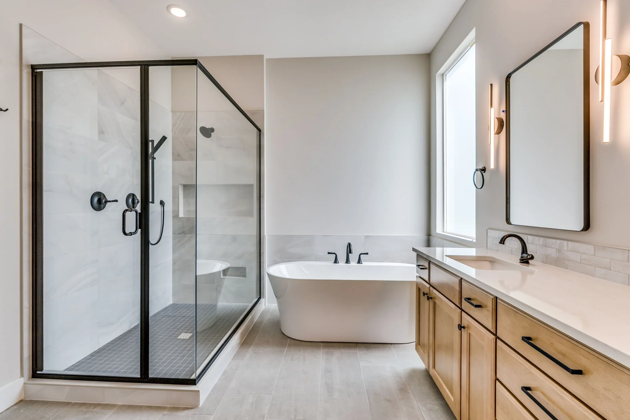 26-web-or-mls-176 S Wellcrest Ct-28.jpg