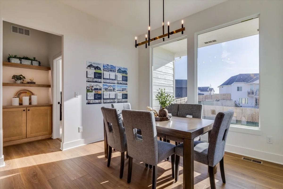 09-4428 N Bluestem St-09.jpg