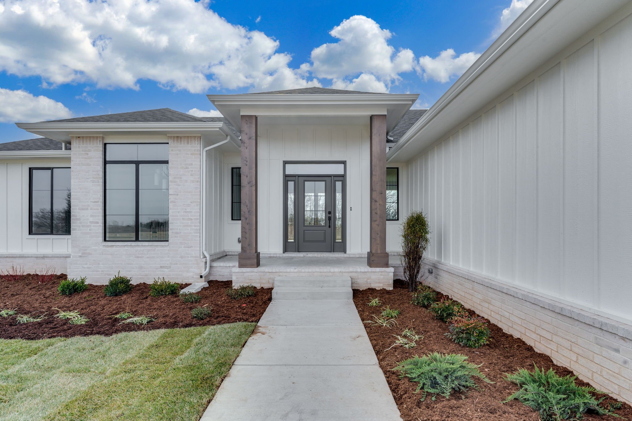 9639 W Kollmeyer St-04.jpg