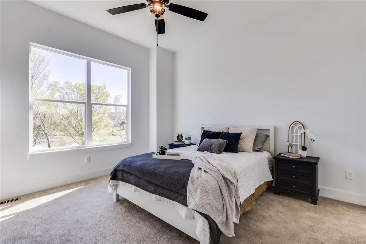 23-4710 N Saker Cir-24.jpg