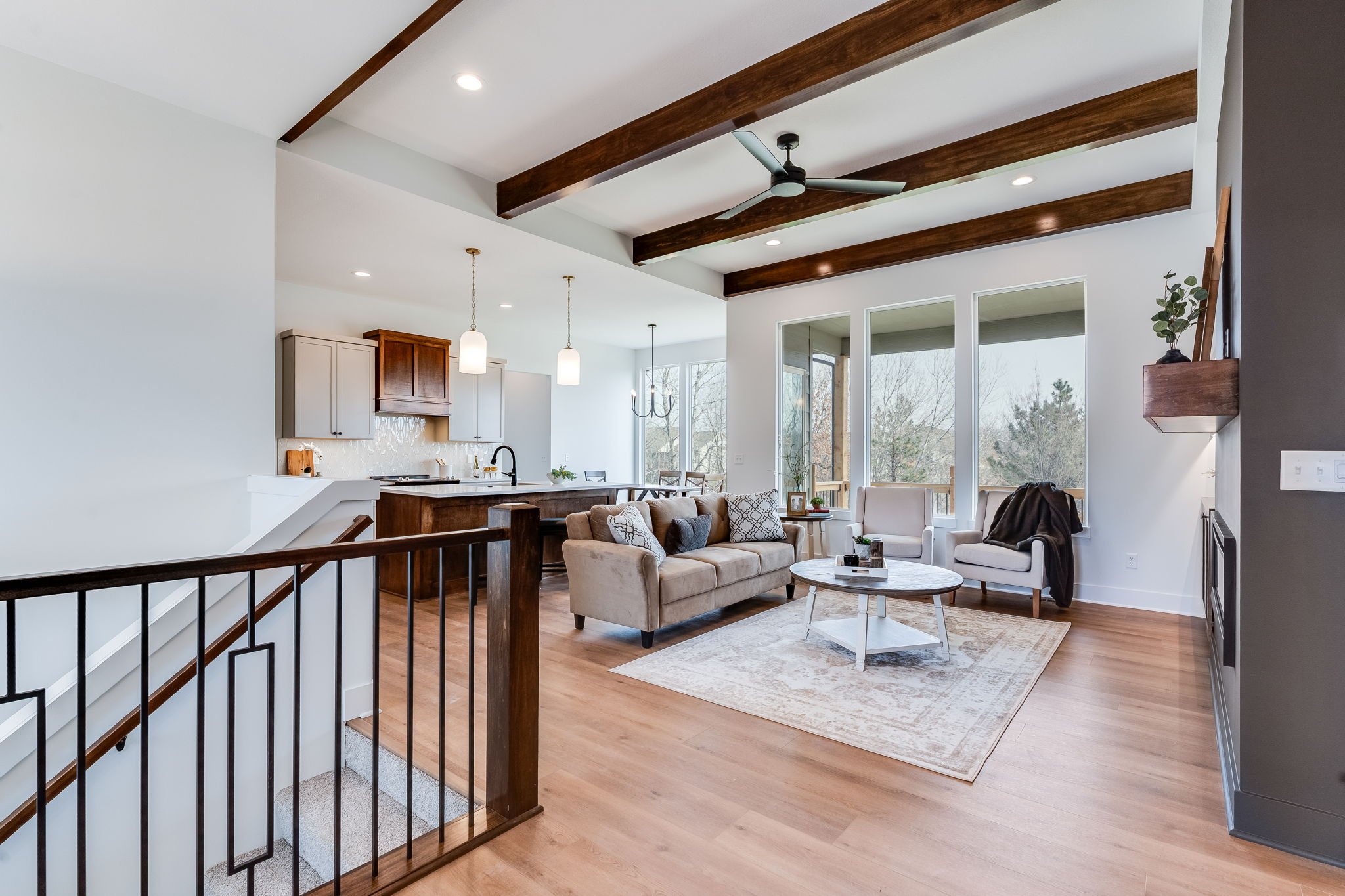 4734 N Saker St-06.jpg