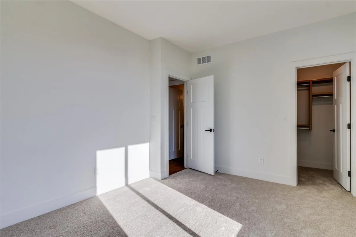 30-4428 N Bluestem St-30.jpg