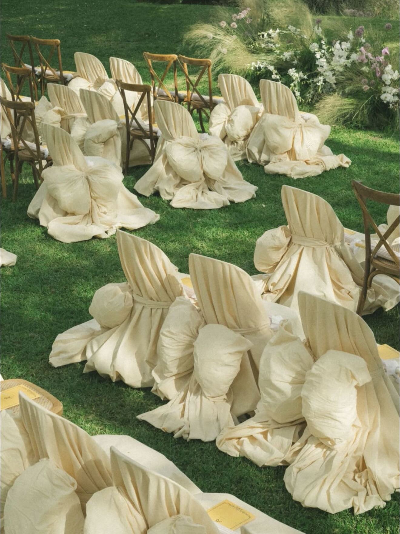 Our SS 25|26 is on the horizon and we couldn&rsquo;t be more excited to be surrounded by the grounding nature and beauty flowers bring 🤍 
Sneak peak of recent inspiration we have been especially drawn to! 
RFF xxx