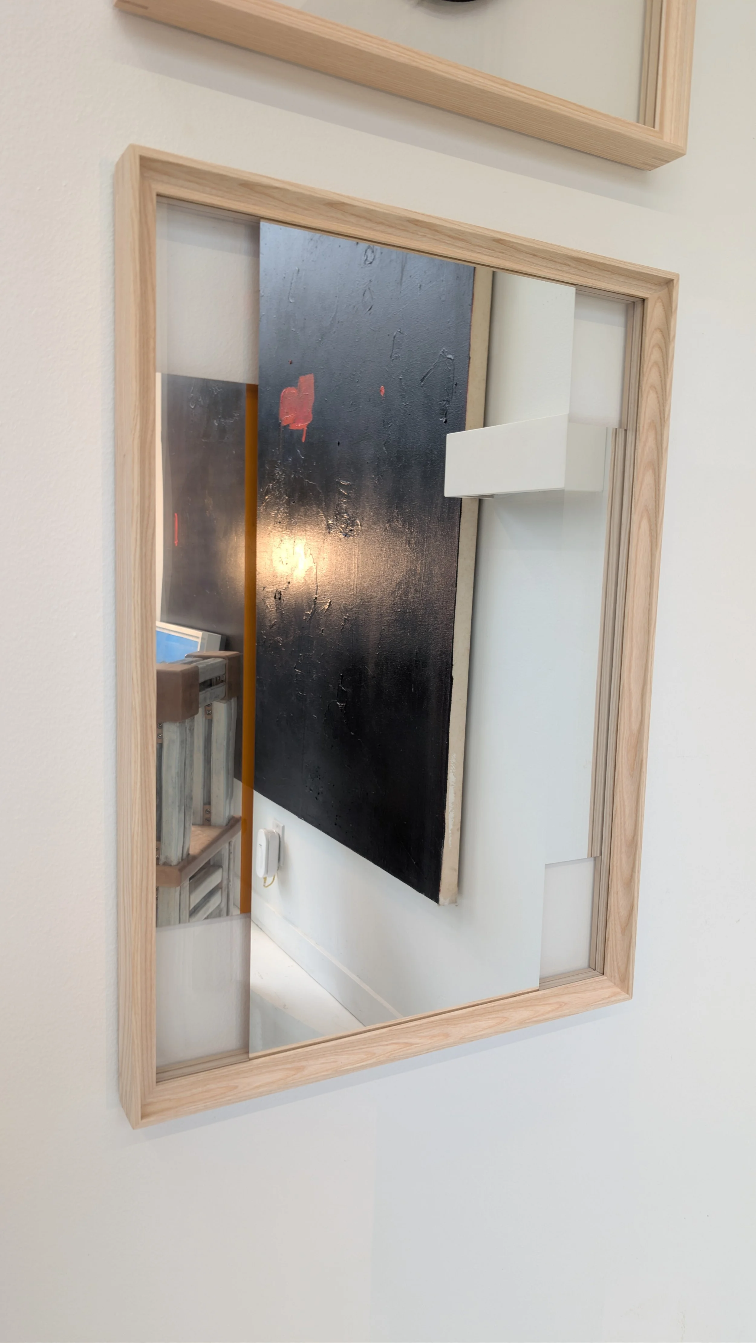 PXL_20251206_214613387.RAW-01.COVER.jpg