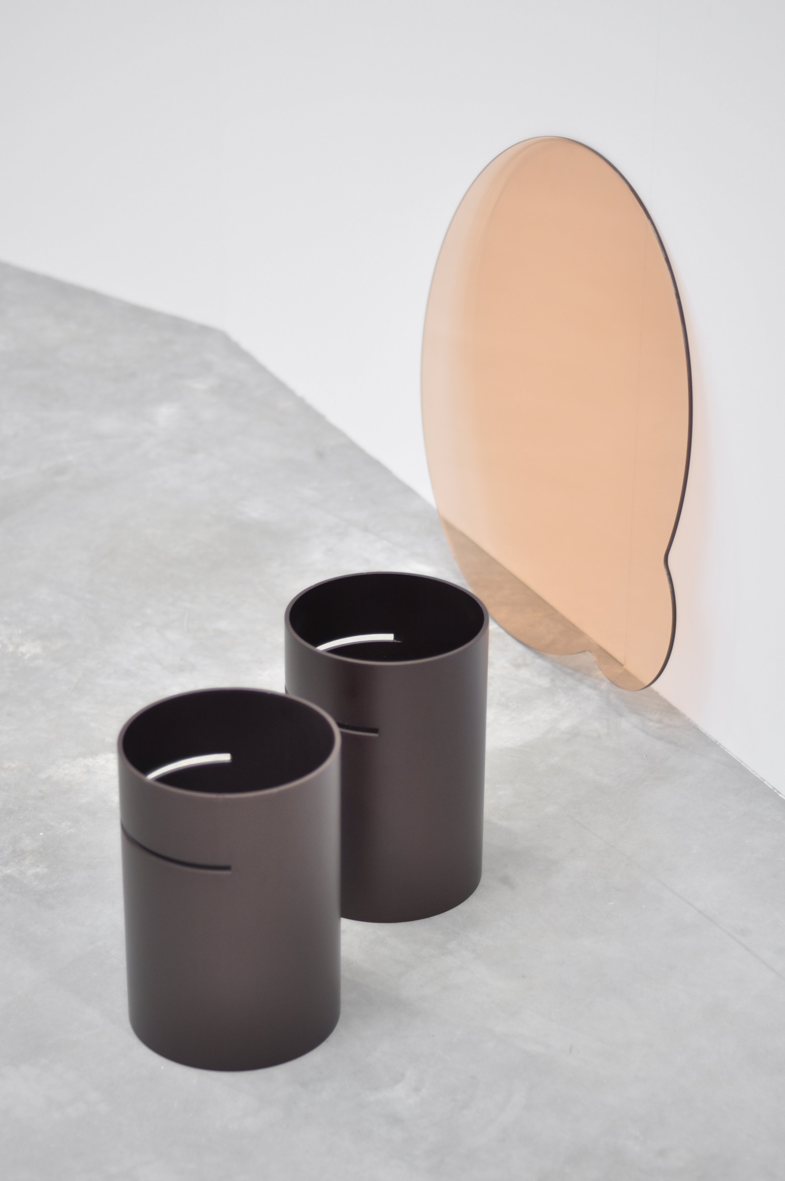 OS & OOS_SIDE TABLE_ROSE+DONKER ROOD (1).jpg