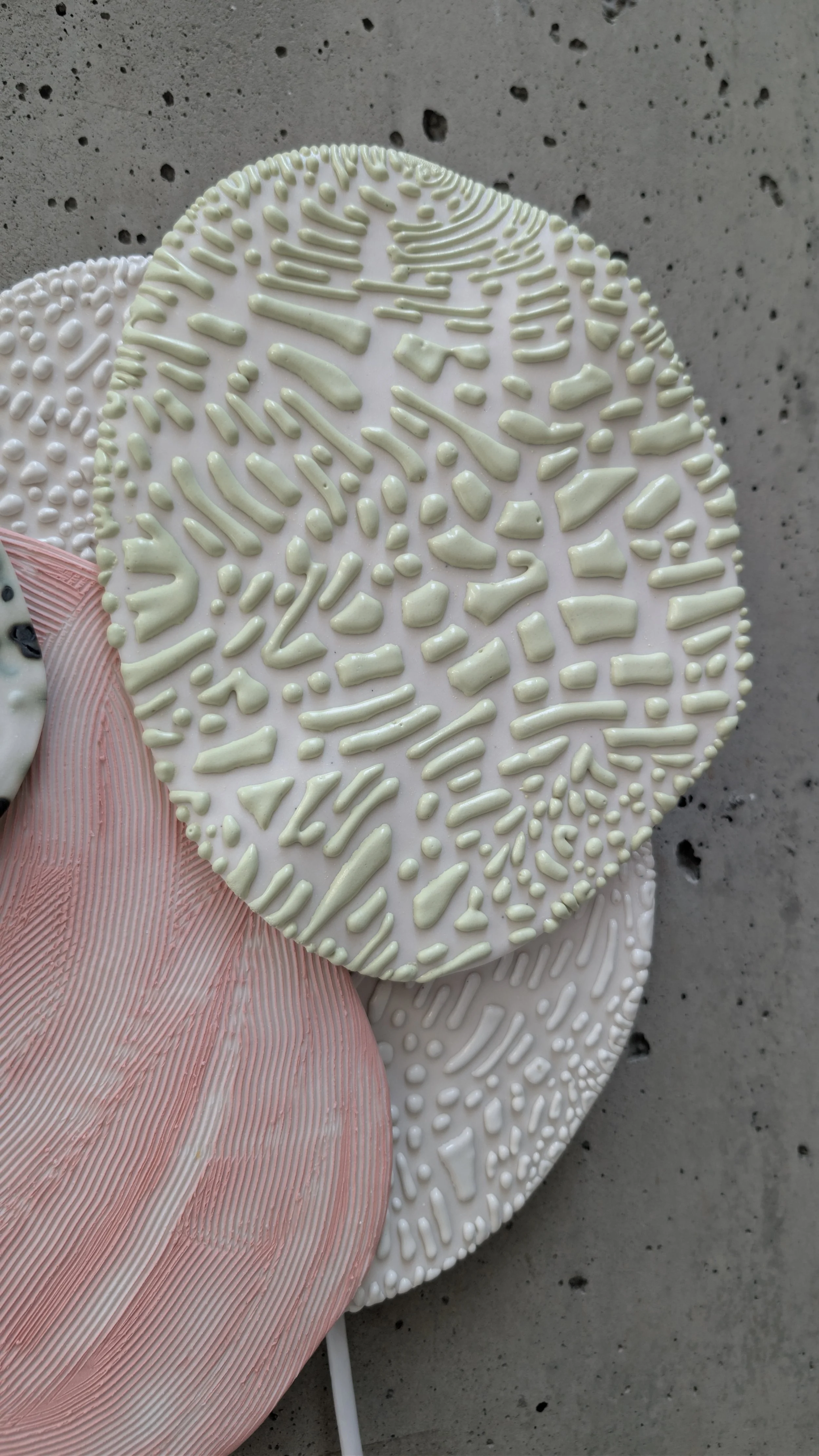 PXL_20251213_211212814.RAW-01.COVER.jpg