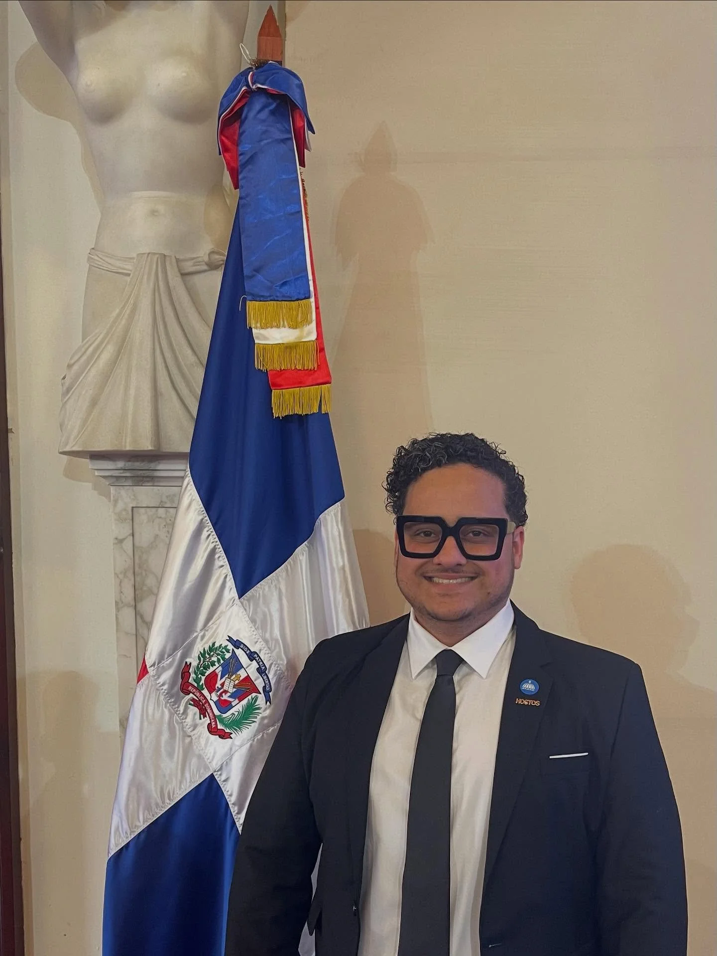 Special visit to the National Palace of the Dominican Republic as part of the 2025 National Teaching Excellence Awards ceremony. Congratulations to the honorees in both pre-university and higher education, residing in the country as well as in the Un