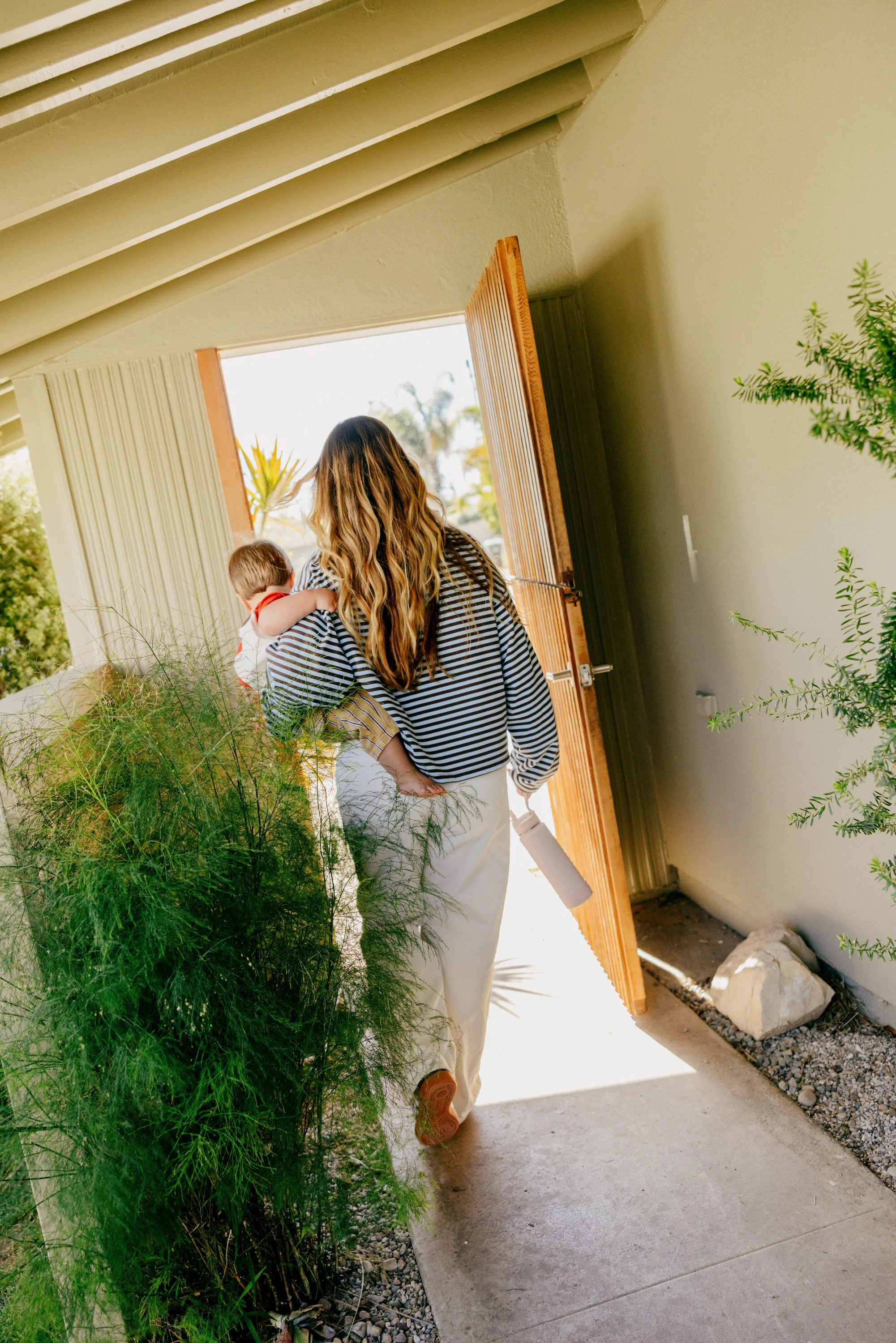Mom_and_Baby_8658.jpg