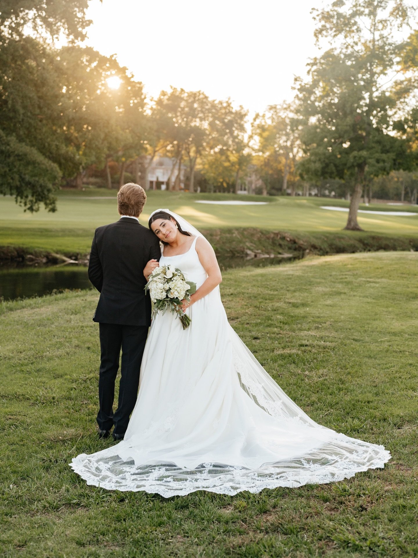 Been dreaming of green grass &amp; sunshine &amp; it&rsquo;s just around the corner!!!🌞 1 more week until busy season- here I come!!📸