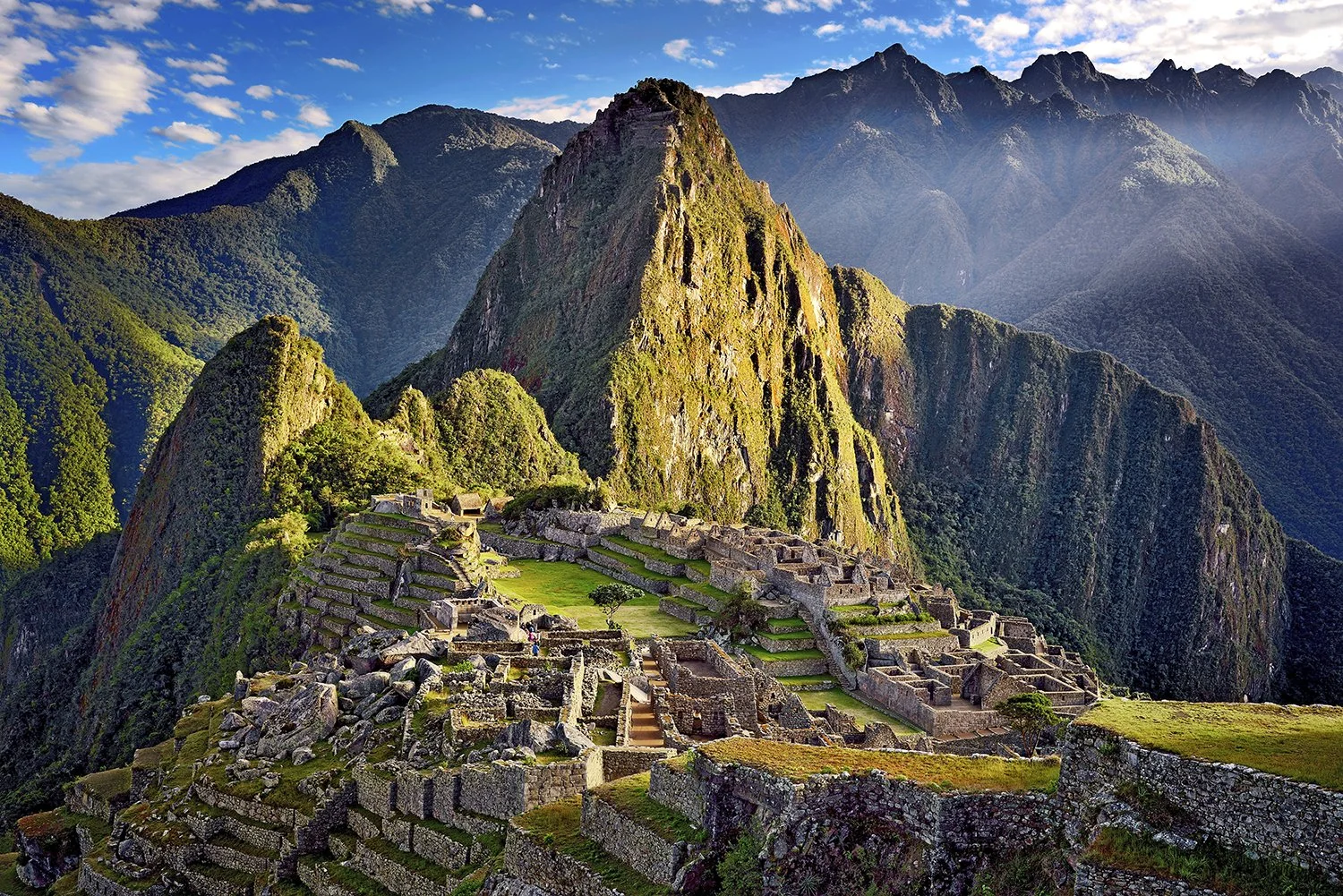 Peru_MacchuPicchu_N8E3417.JPG