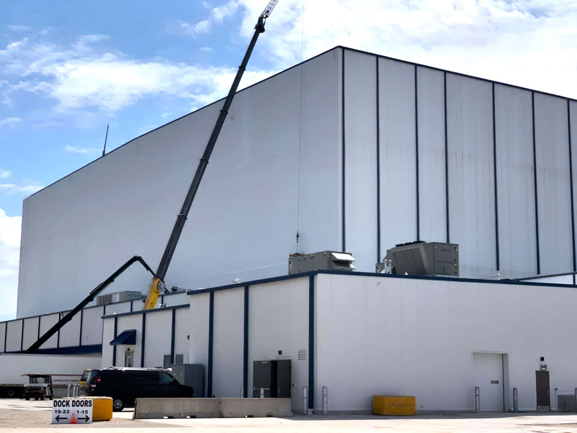 industrial building cleaning services, janitorial programs