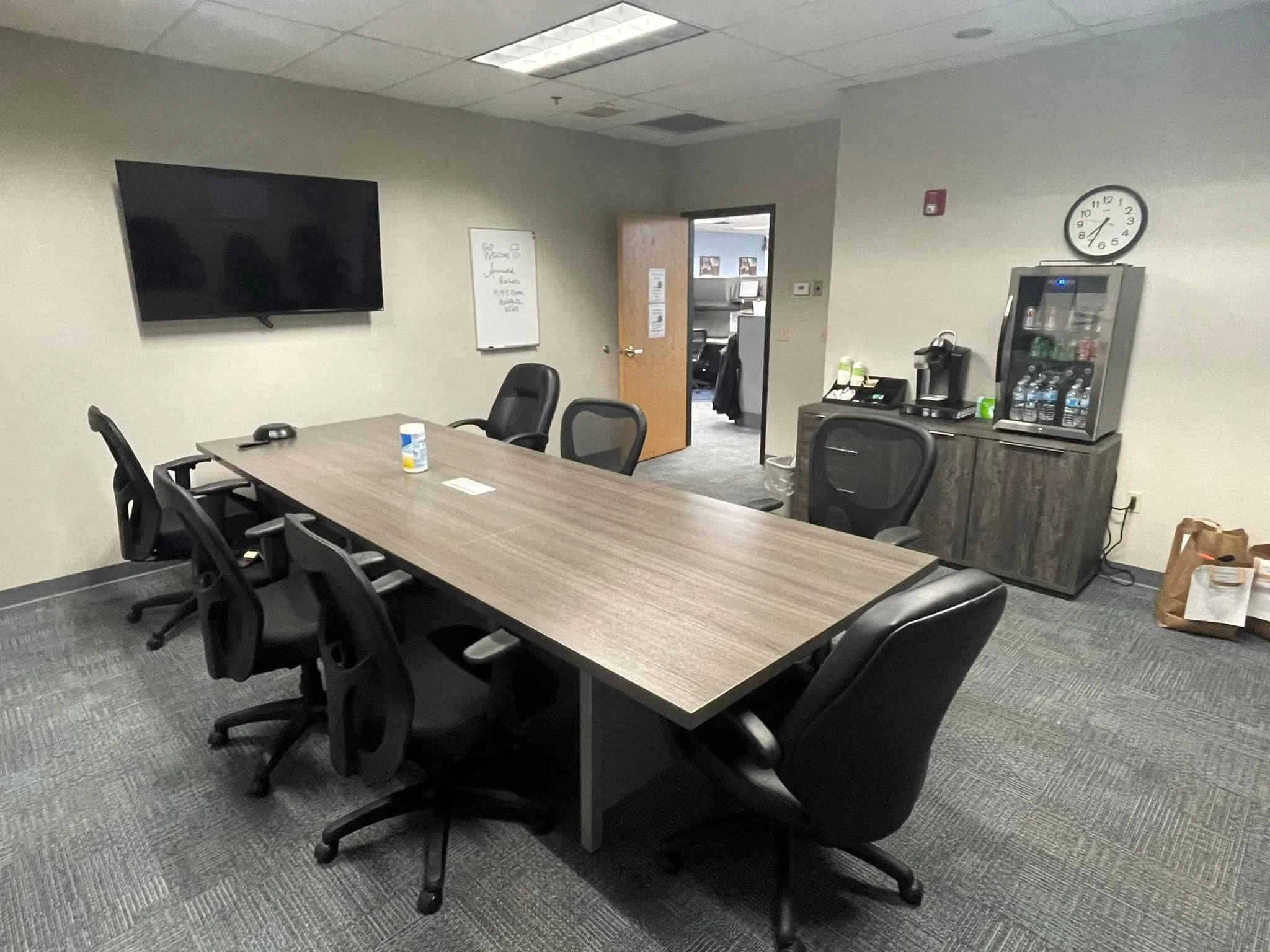 office work space cleaning, organization