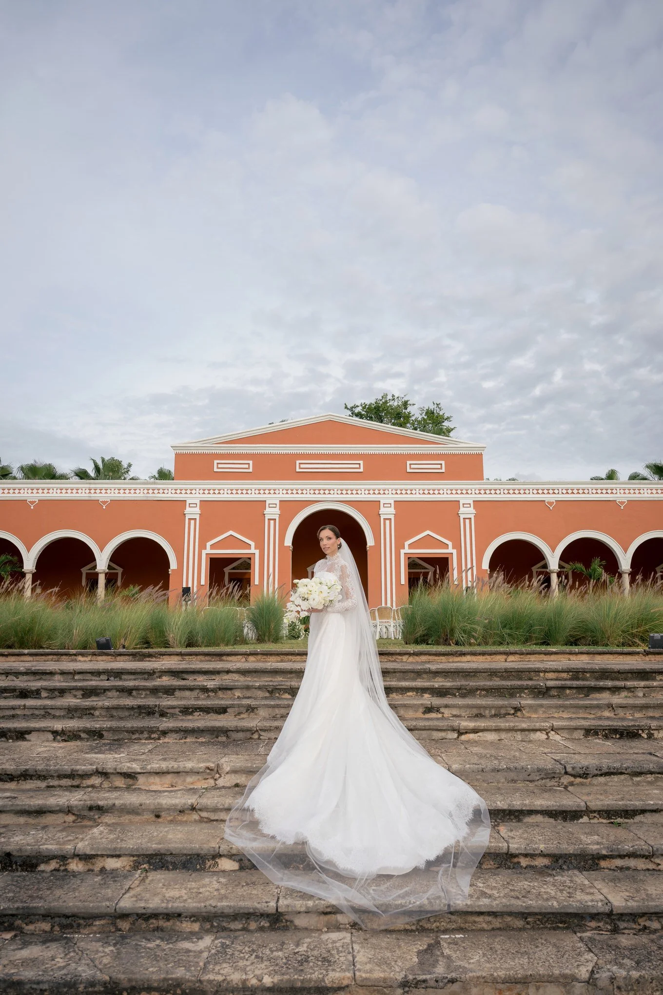 chichi-suarez-hacienda-boda-merida.JPG
