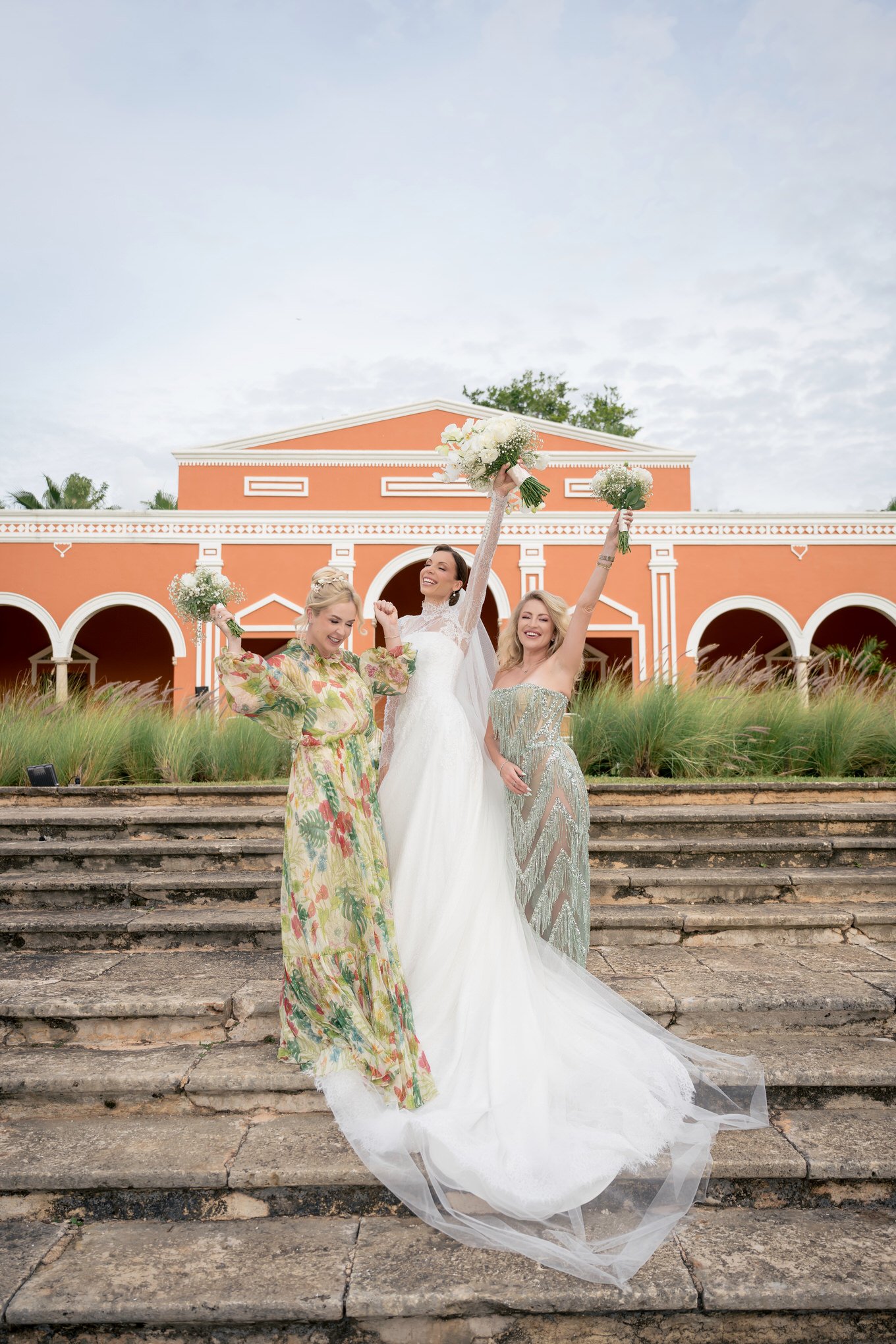 chichi-suarez-hacienda-boda-merida-2.JPG