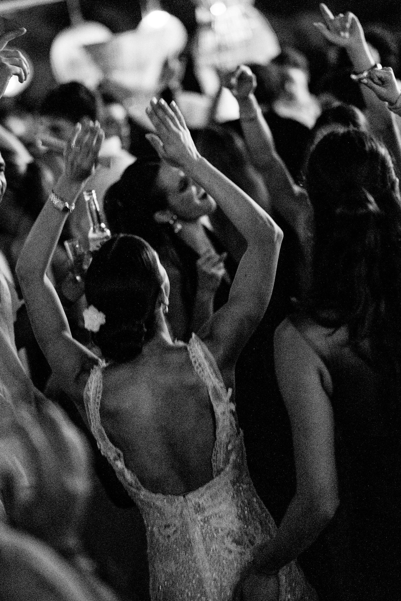 jewish_wedding_party_hora_acapulco_photography_22.JPG