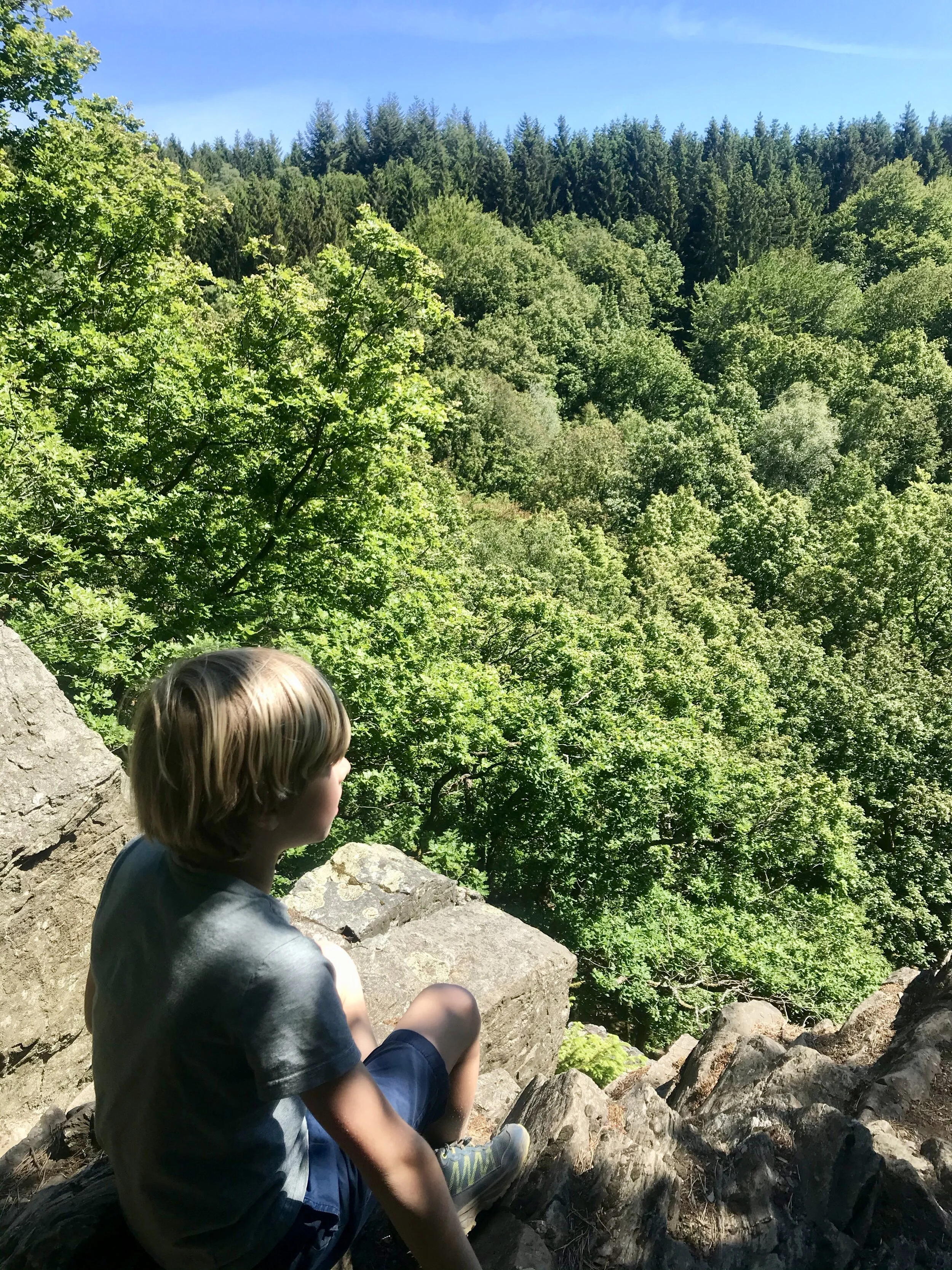 rocher de bilisse met kinderen