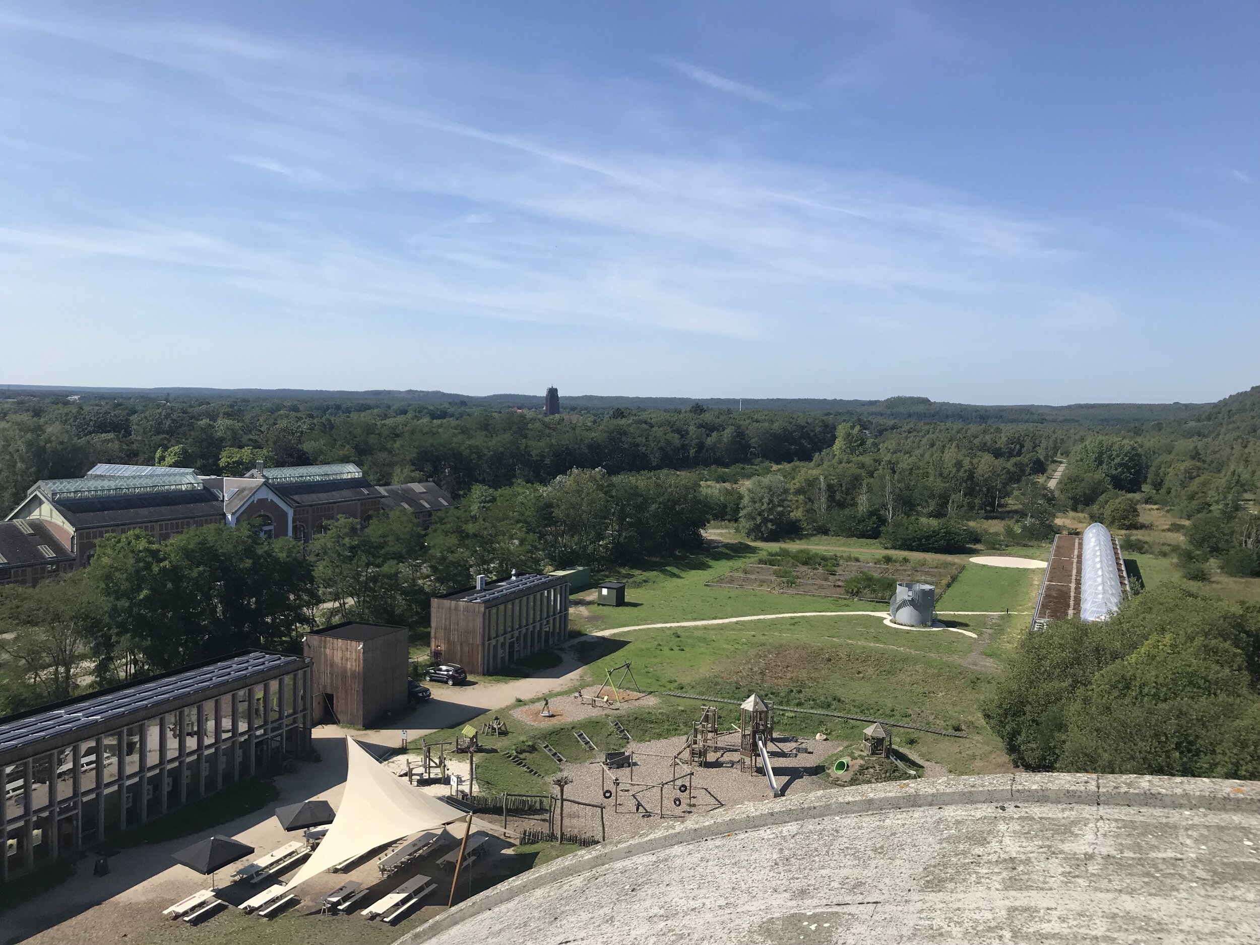 uitzicht vanuit steenkoolmijn connecterra