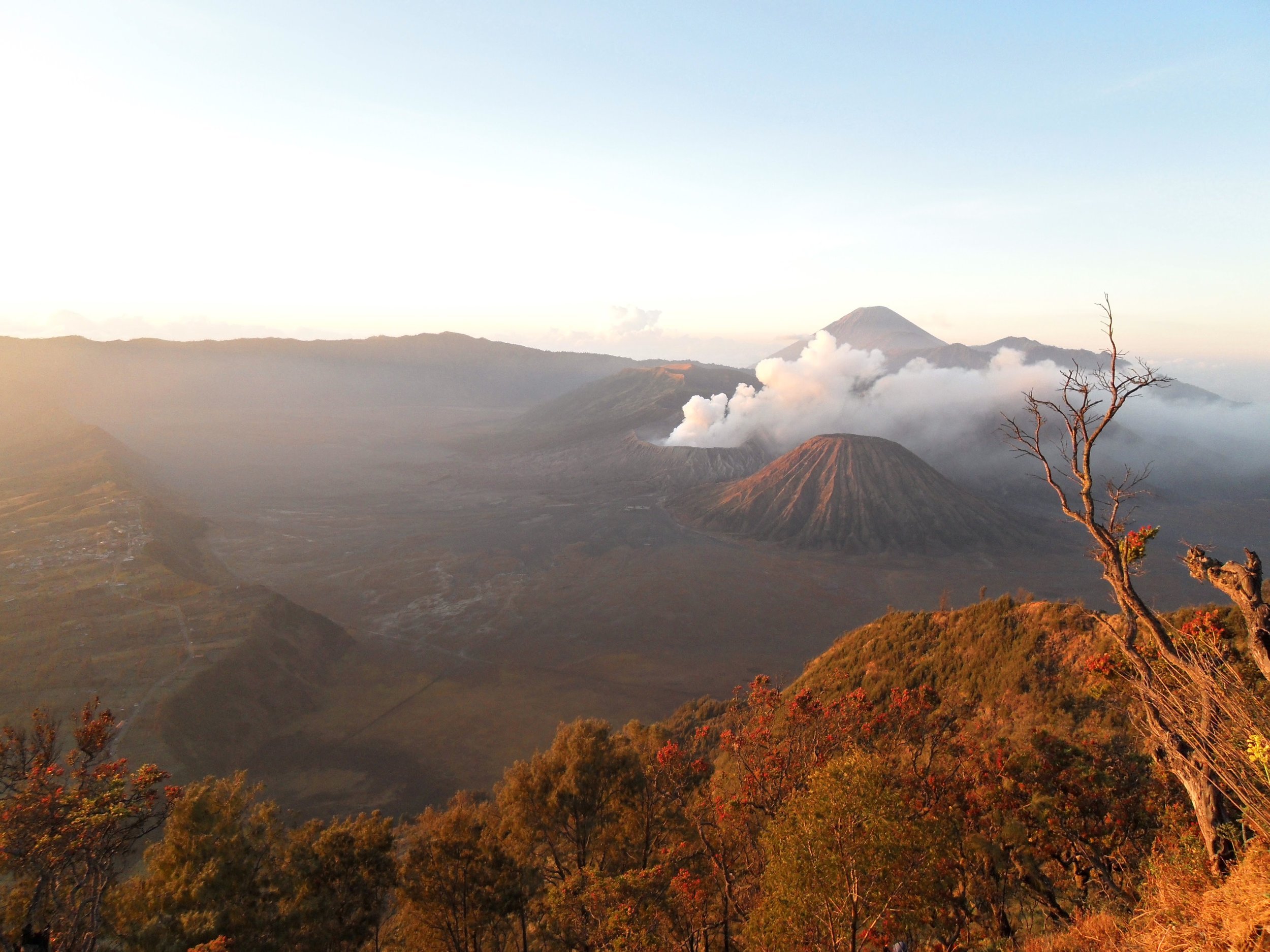 bromo java indonesia.JPG