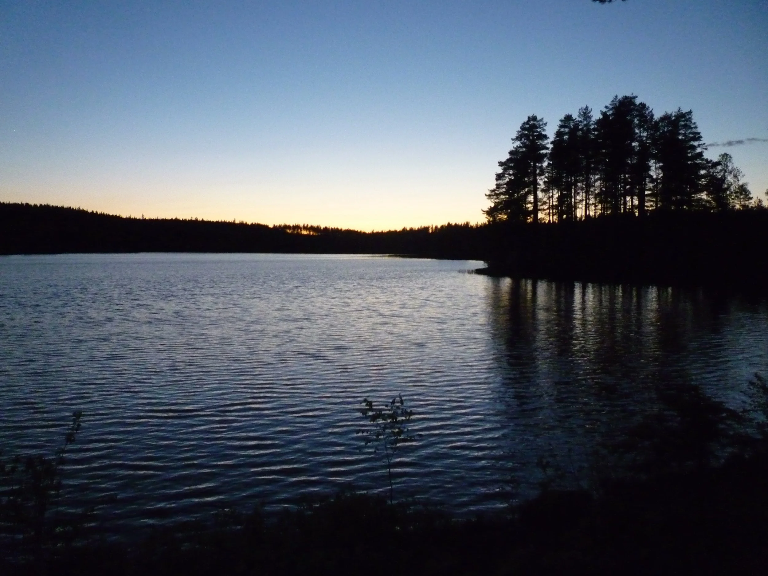 zonsondergang meer värmland.JPG