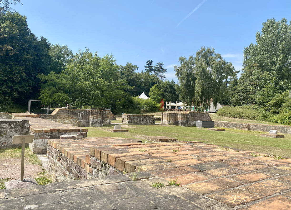 ruines museum ter duinen sint-idesbald.png