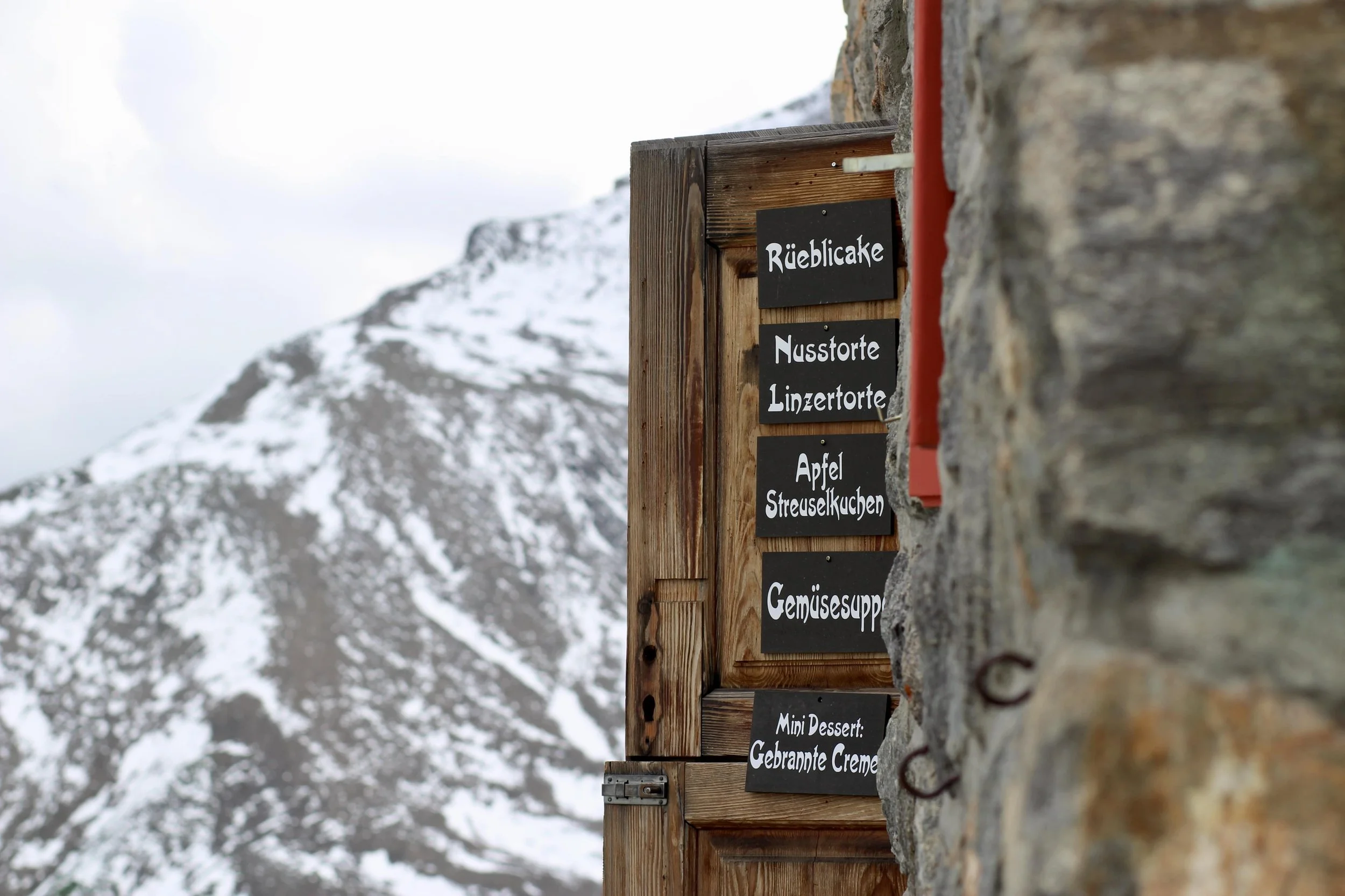 slapen in een hut bergen.jpeg