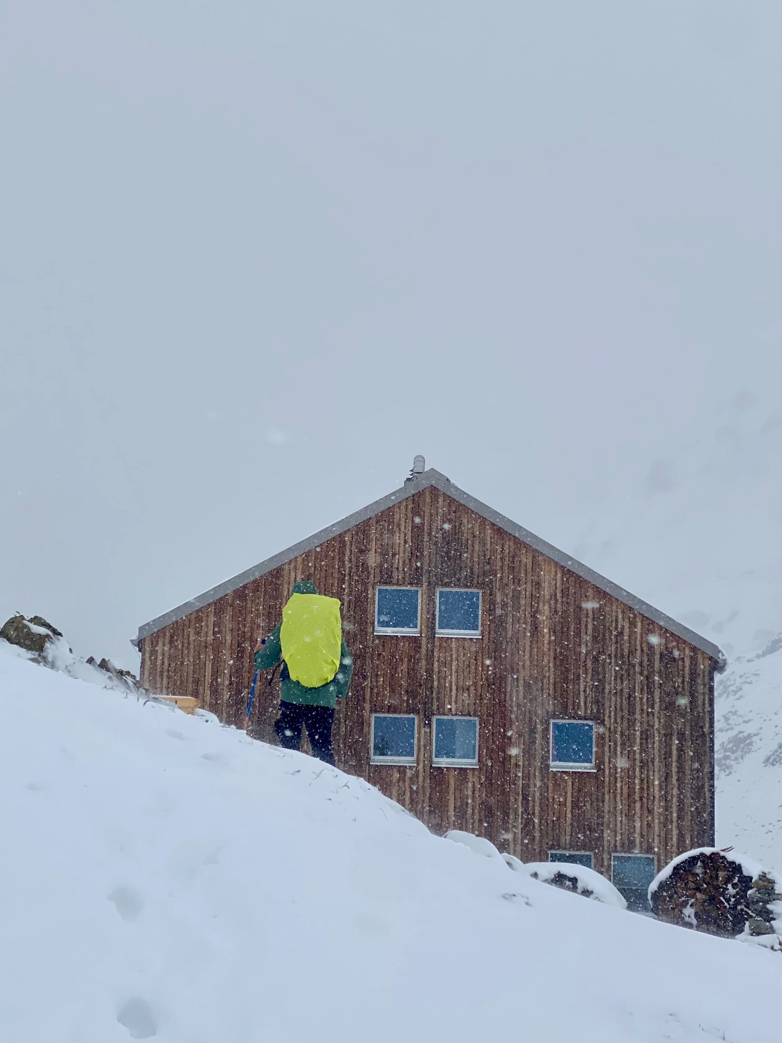 kesch trek hut.jpg