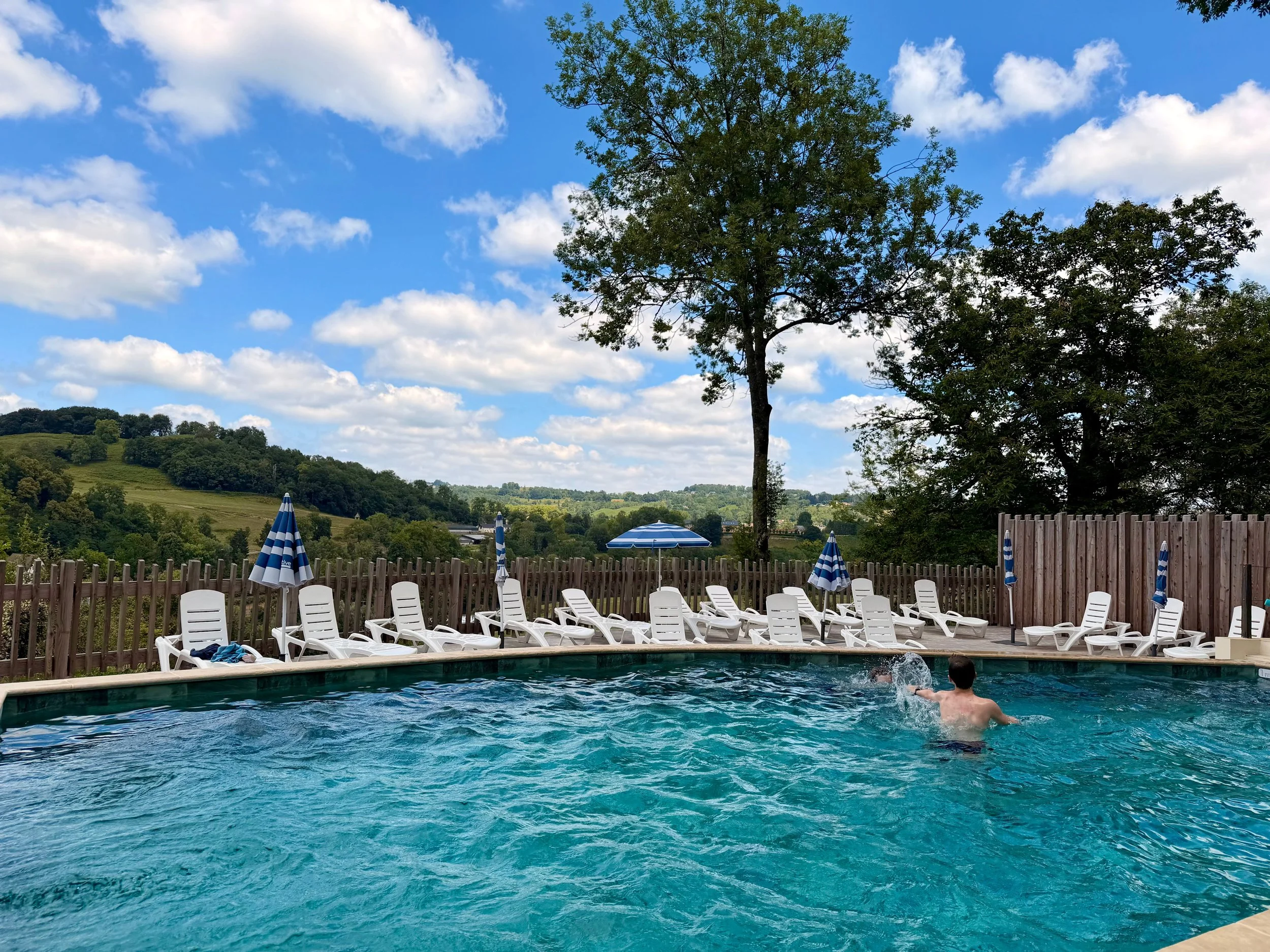 lourdes camping de la foret 9.jpg